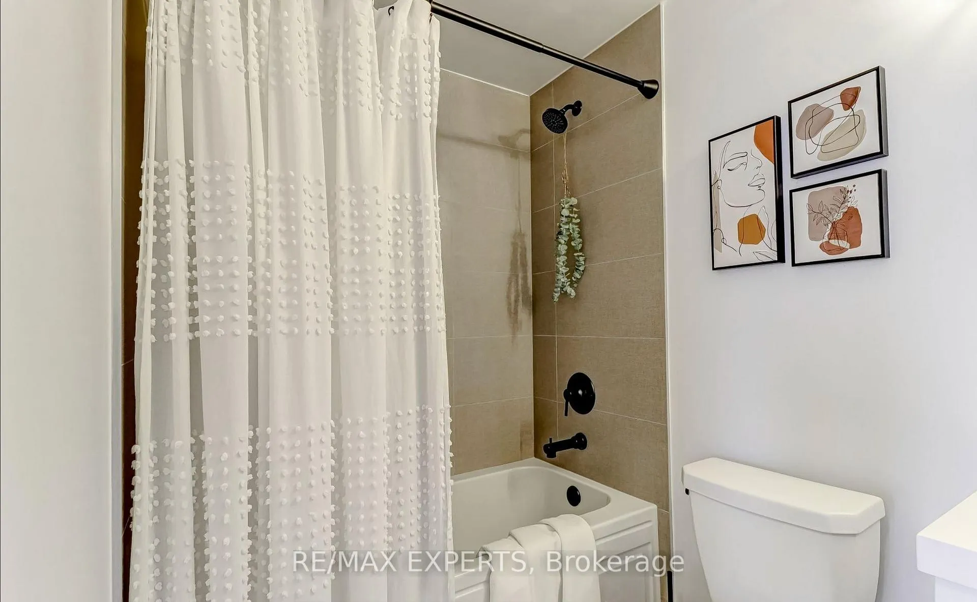Photo 18 of Unit 418, 2550 Simcoe Street N, Oshawa, Windfields — HOMEH