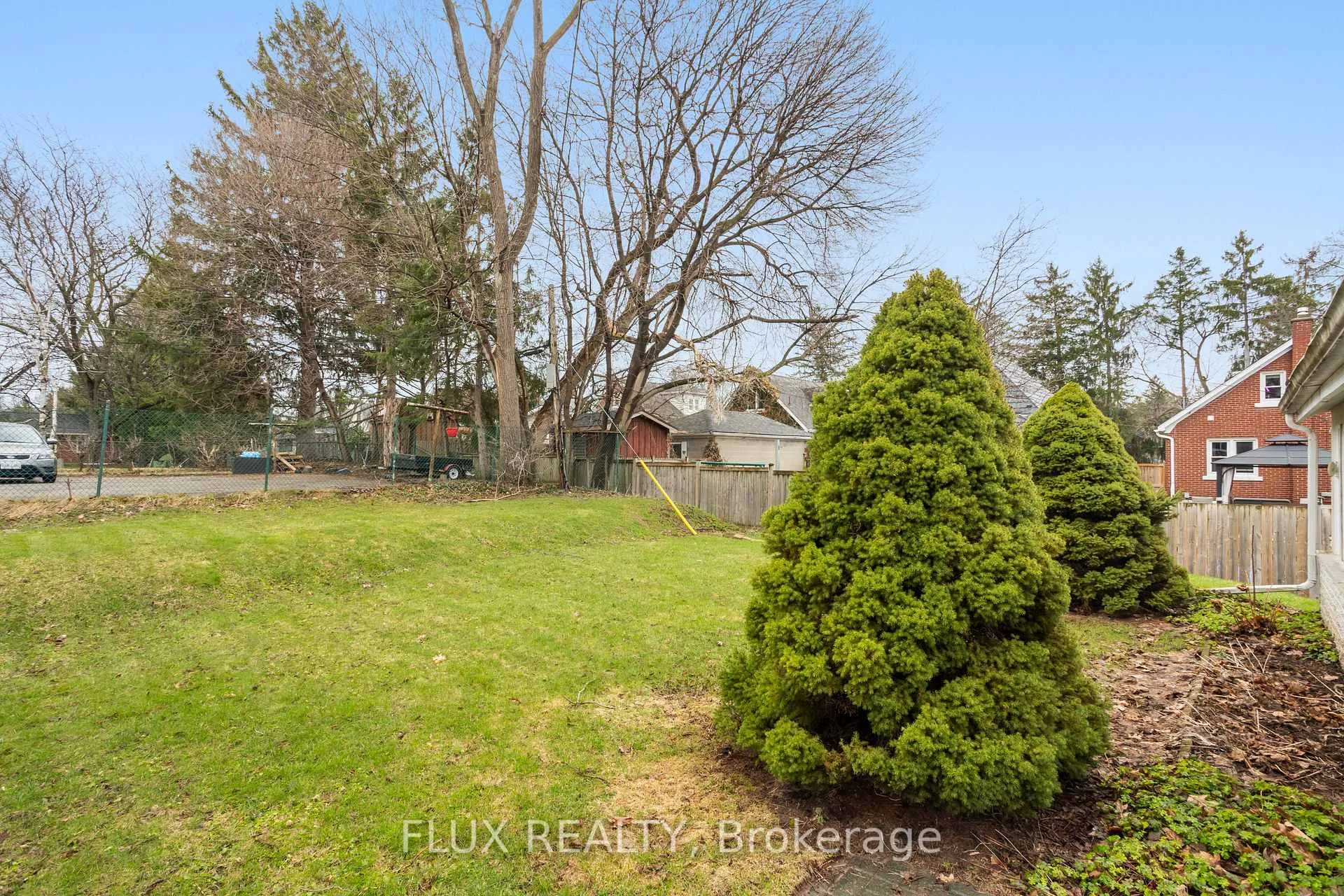 Photo 35 of 194 Moore Avenue S, Waterloo — HOMEH