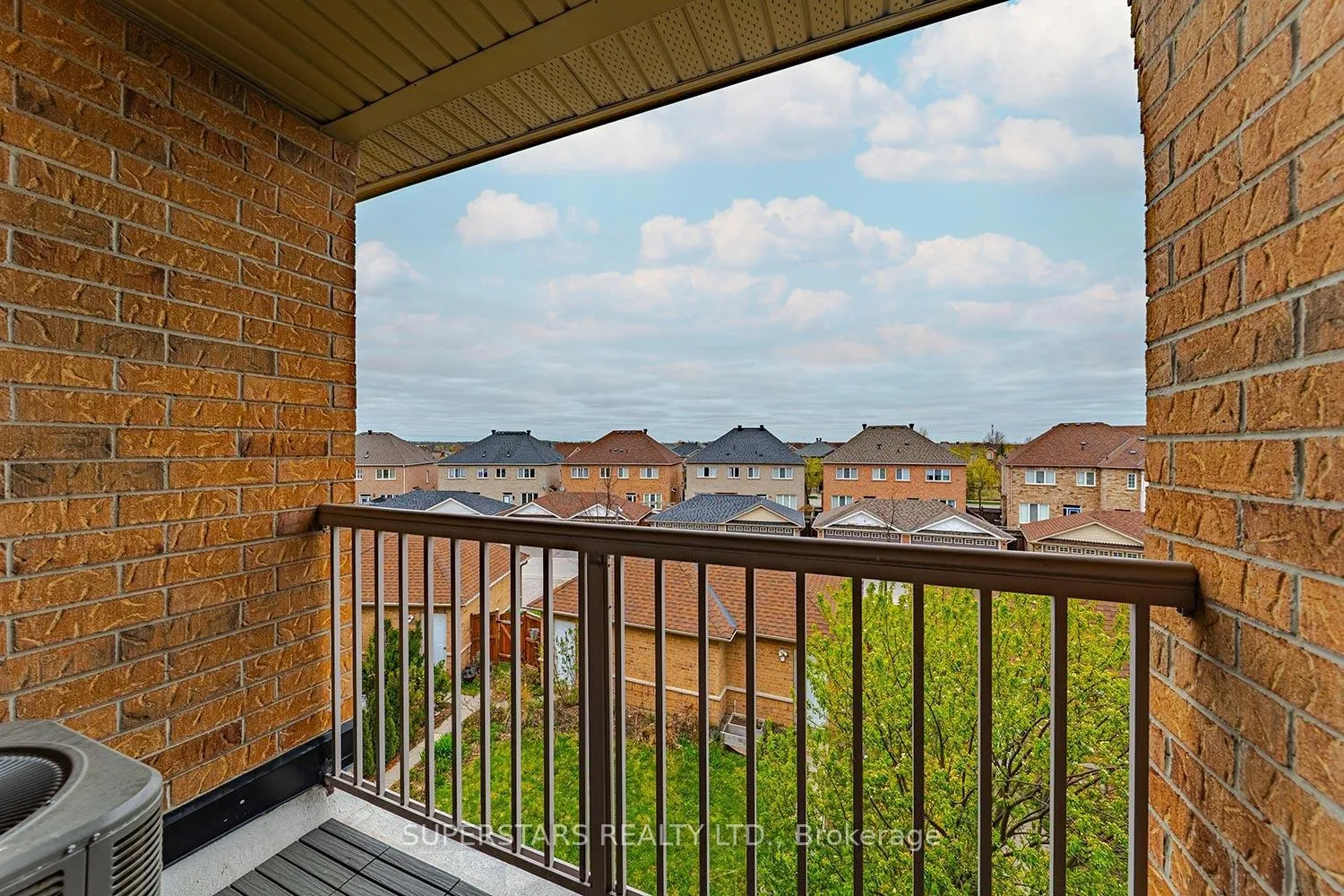 Photo 9 of Unit 22, 30 Greensborough Village Circle, Markham, Greensborough — HOMEH