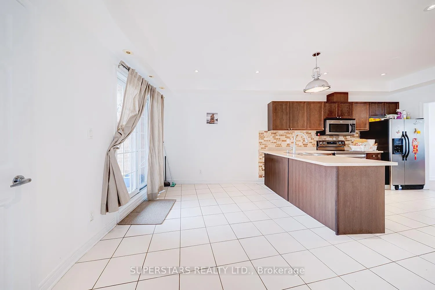 Photo 12 of Unit 22, 30 Greensborough Village Circle, Markham, Greensborough — HOMEH
