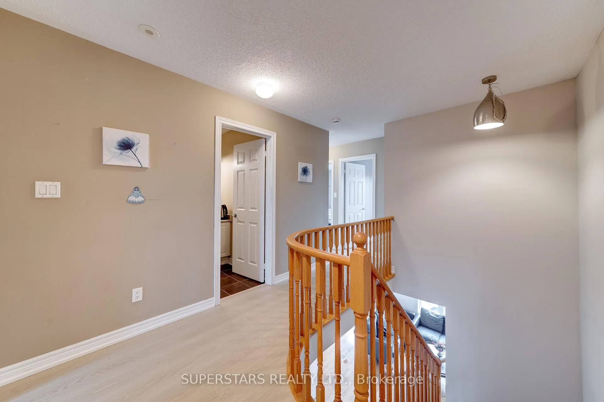 Photo 13 of Unit 22, 30 Greensborough Village Circle, Markham, Greensborough — HOMEH