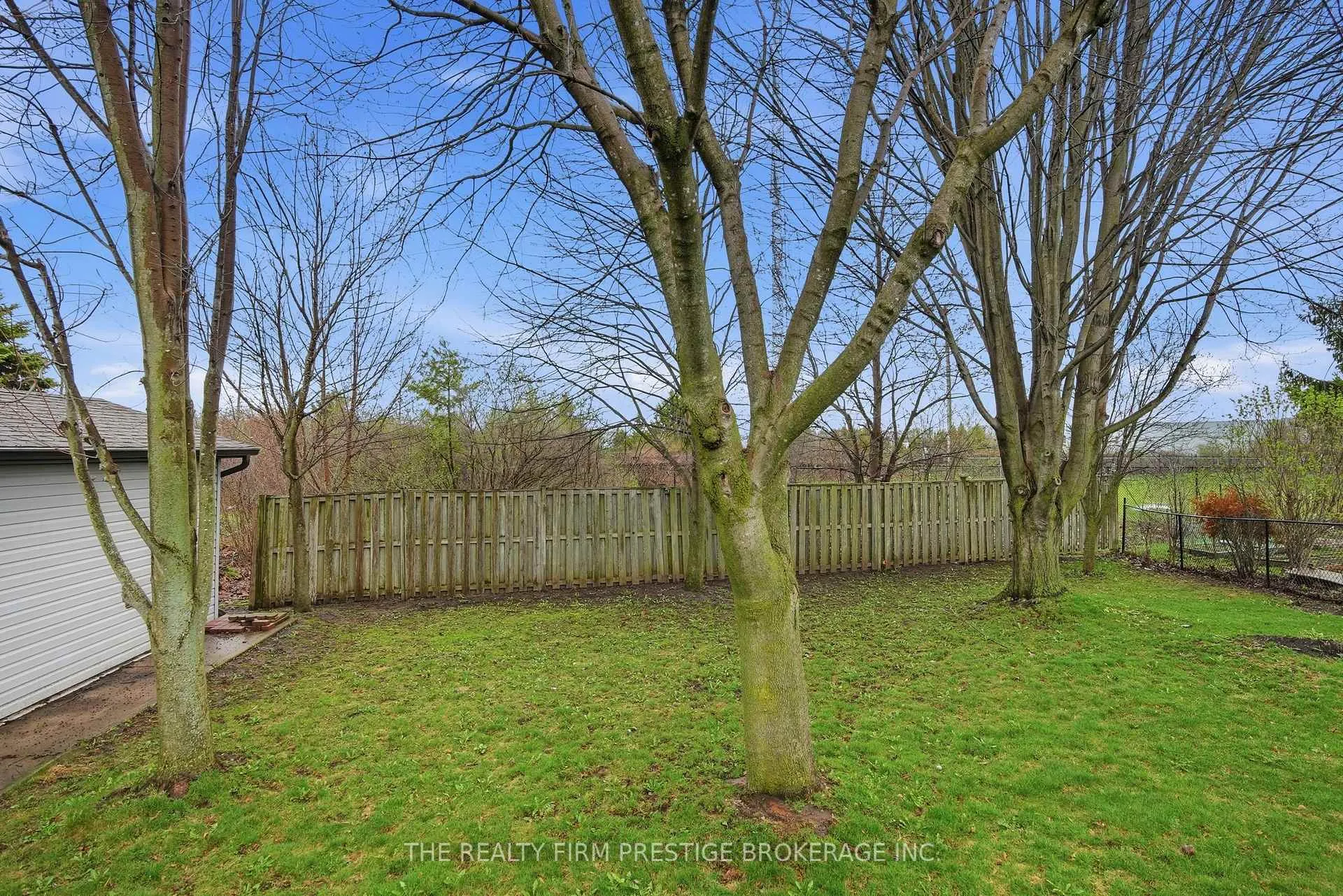 Photo 27 of 277 Fleming Drive, London, East D — HOMEH