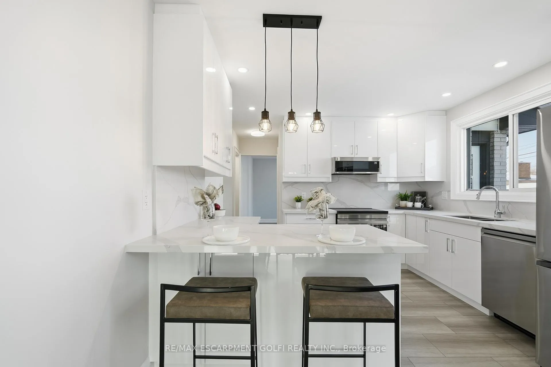 Photo 10 of 26 Clifton Downs Road, Hamilton, Gilbert — HOMEH