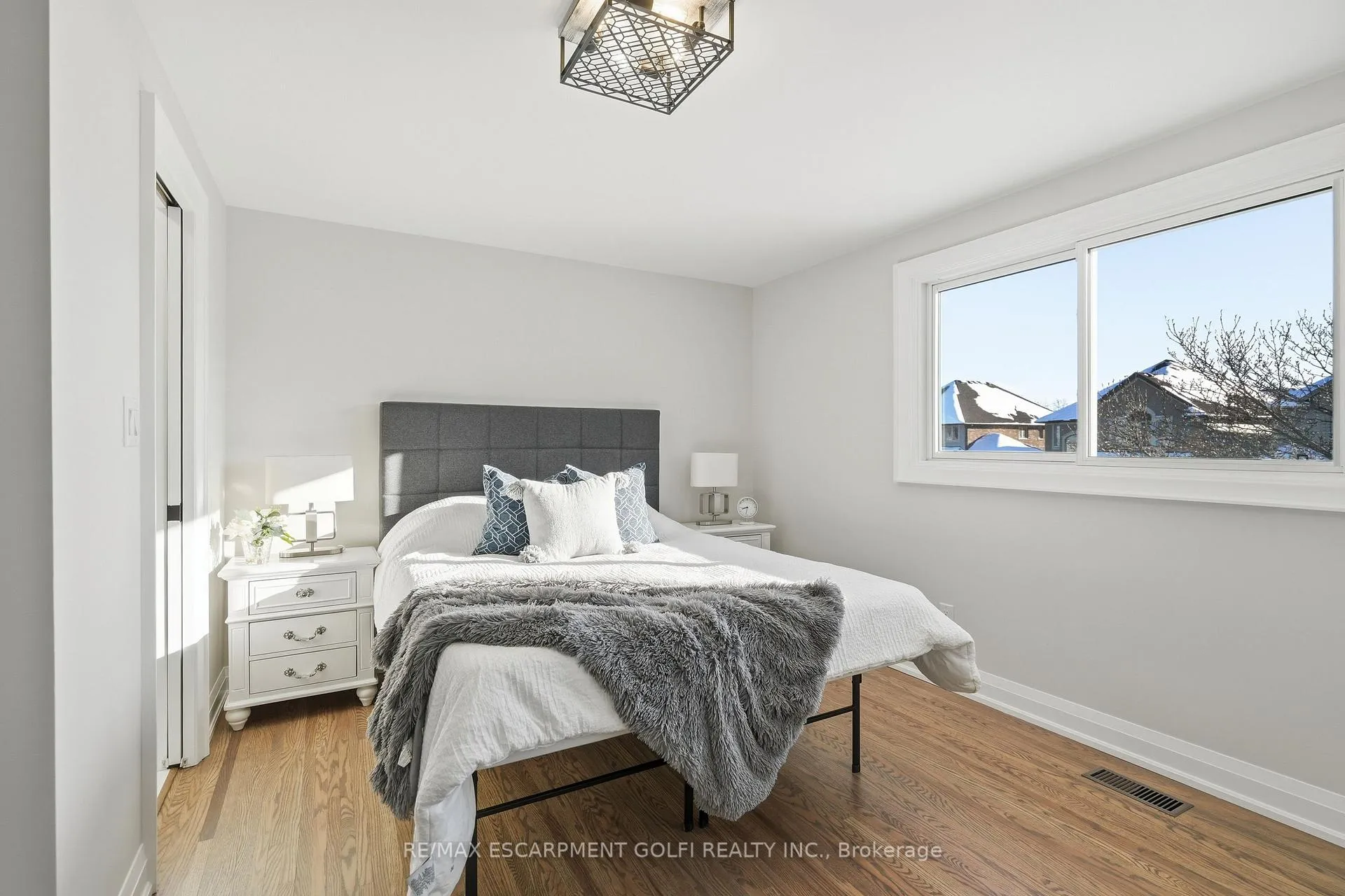 Photo 19 of 26 Clifton Downs Road, Hamilton, Gilbert — HOMEH