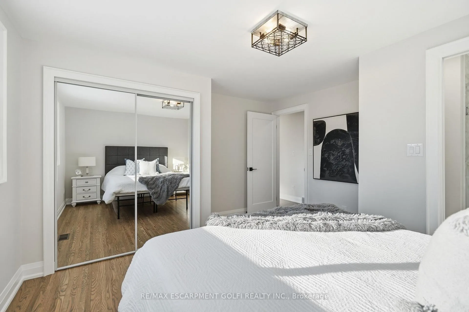 Photo 20 of 26 Clifton Downs Road, Hamilton, Gilbert — HOMEH