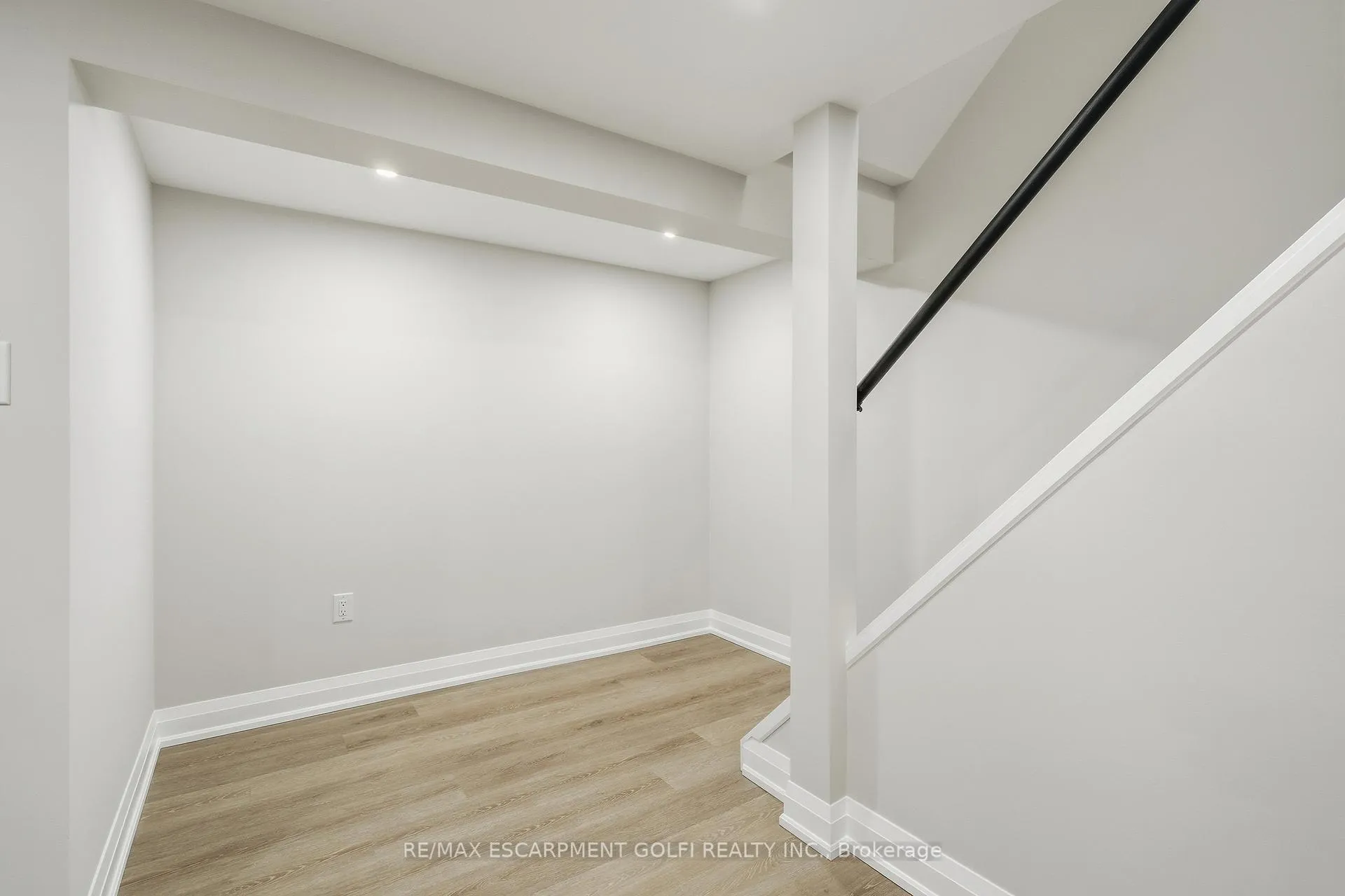 Photo 25 of 26 Clifton Downs Road, Hamilton, Gilbert — HOMEH