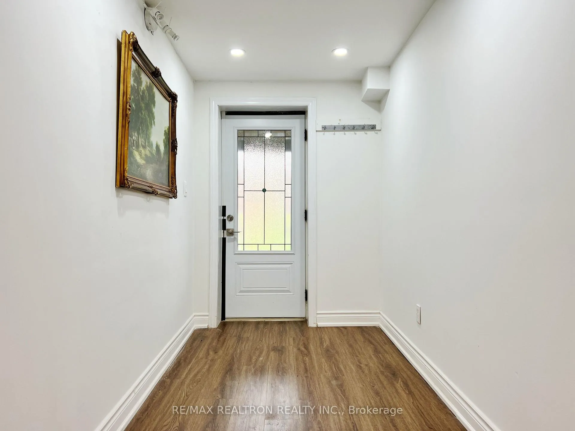Photo 9 of Unit BSMT, 14 Canadiana Drive, Markham, Bayview Glen — HOMEH
