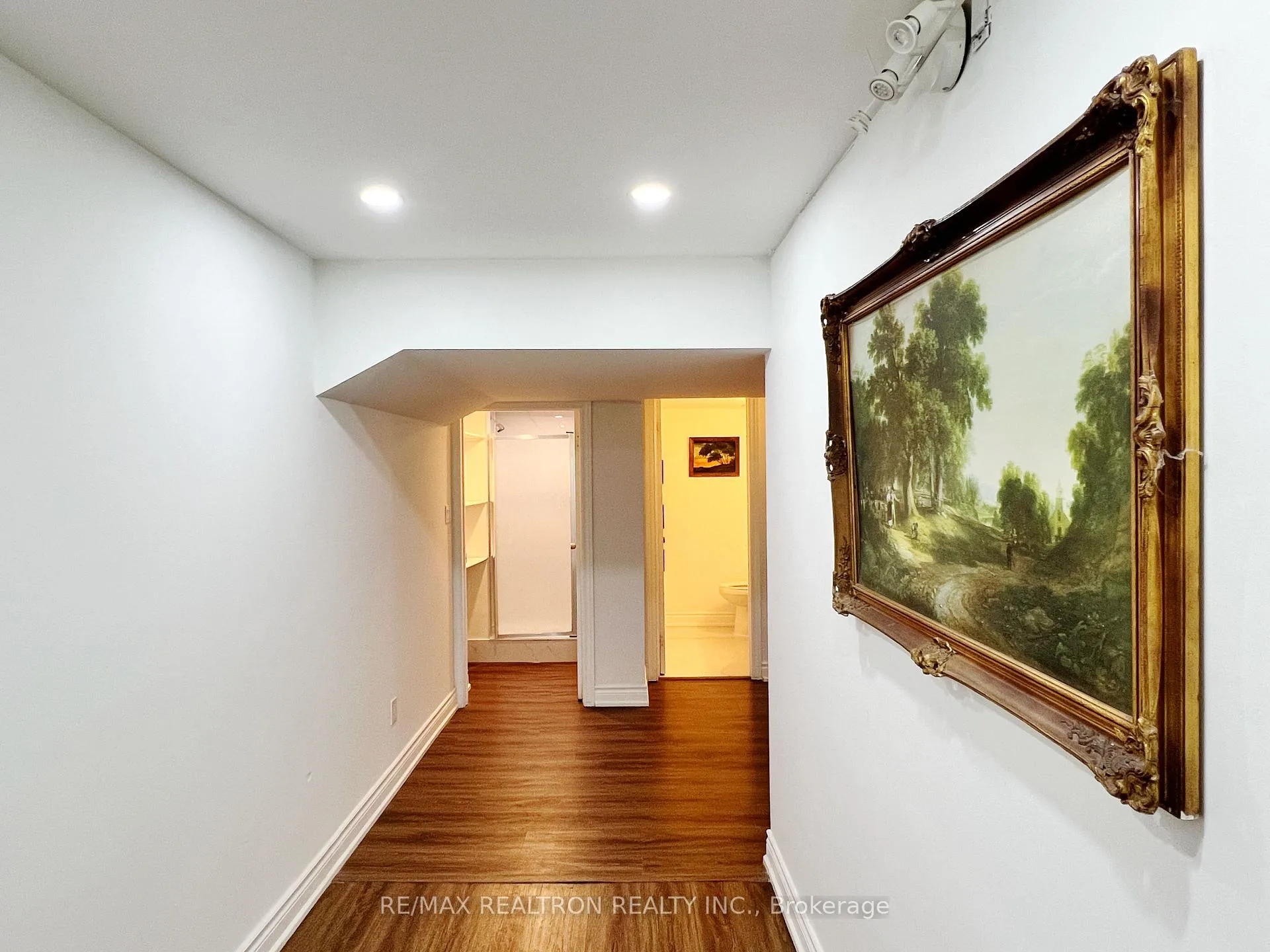 Photo 10 of Unit BSMT, 14 Canadiana Drive, Markham, Bayview Glen — HOMEH