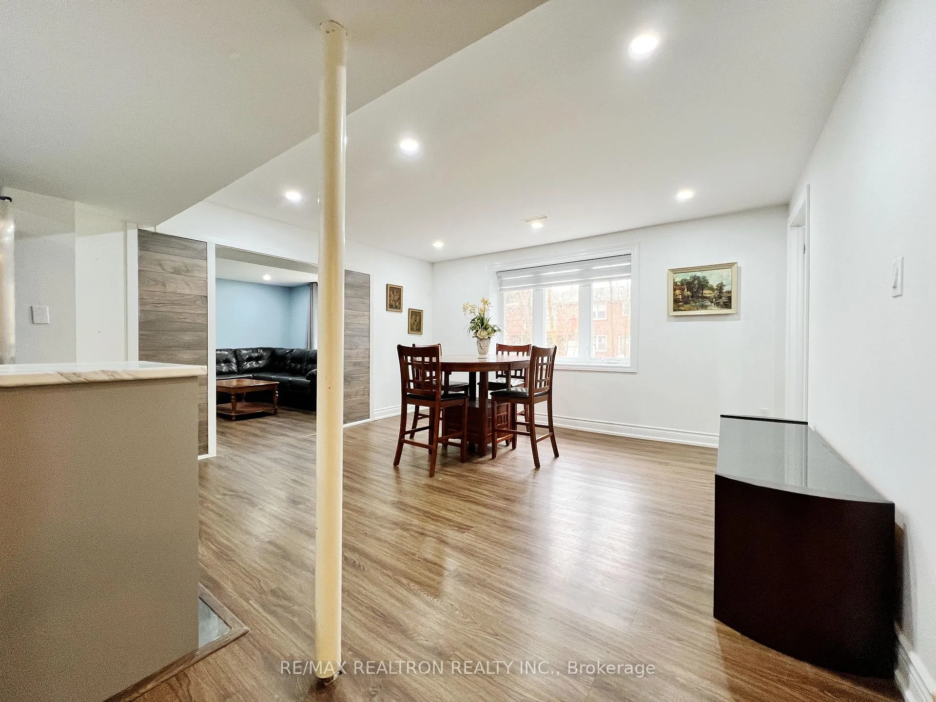 Photo 13 of Unit BSMT, 14 Canadiana Drive, Markham, Bayview Glen — HOMEH