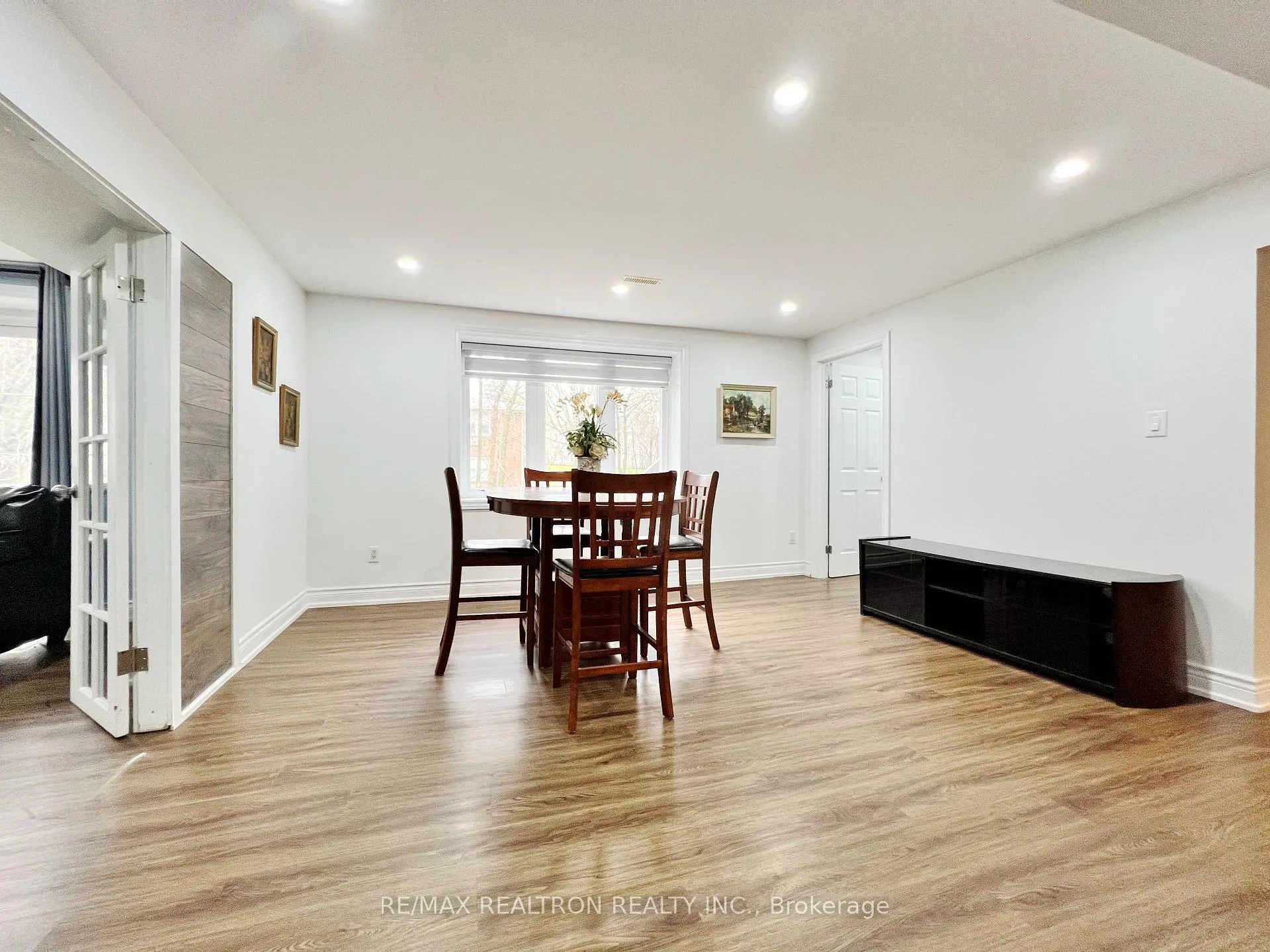 Photo 16 of Unit BSMT, 14 Canadiana Drive, Markham, Bayview Glen — HOMEH
