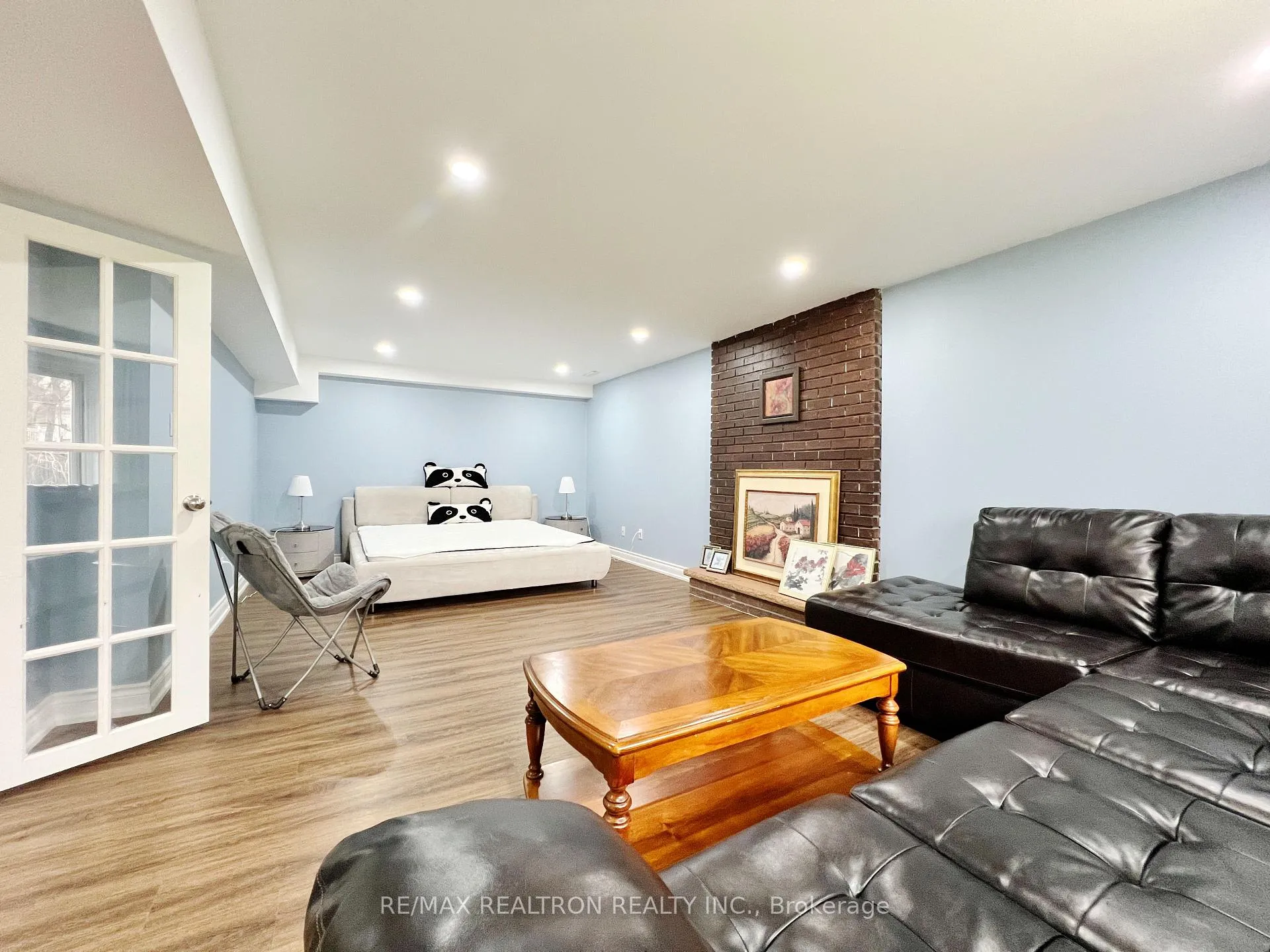 Photo 18 of Unit BSMT, 14 Canadiana Drive, Markham, Bayview Glen — HOMEH