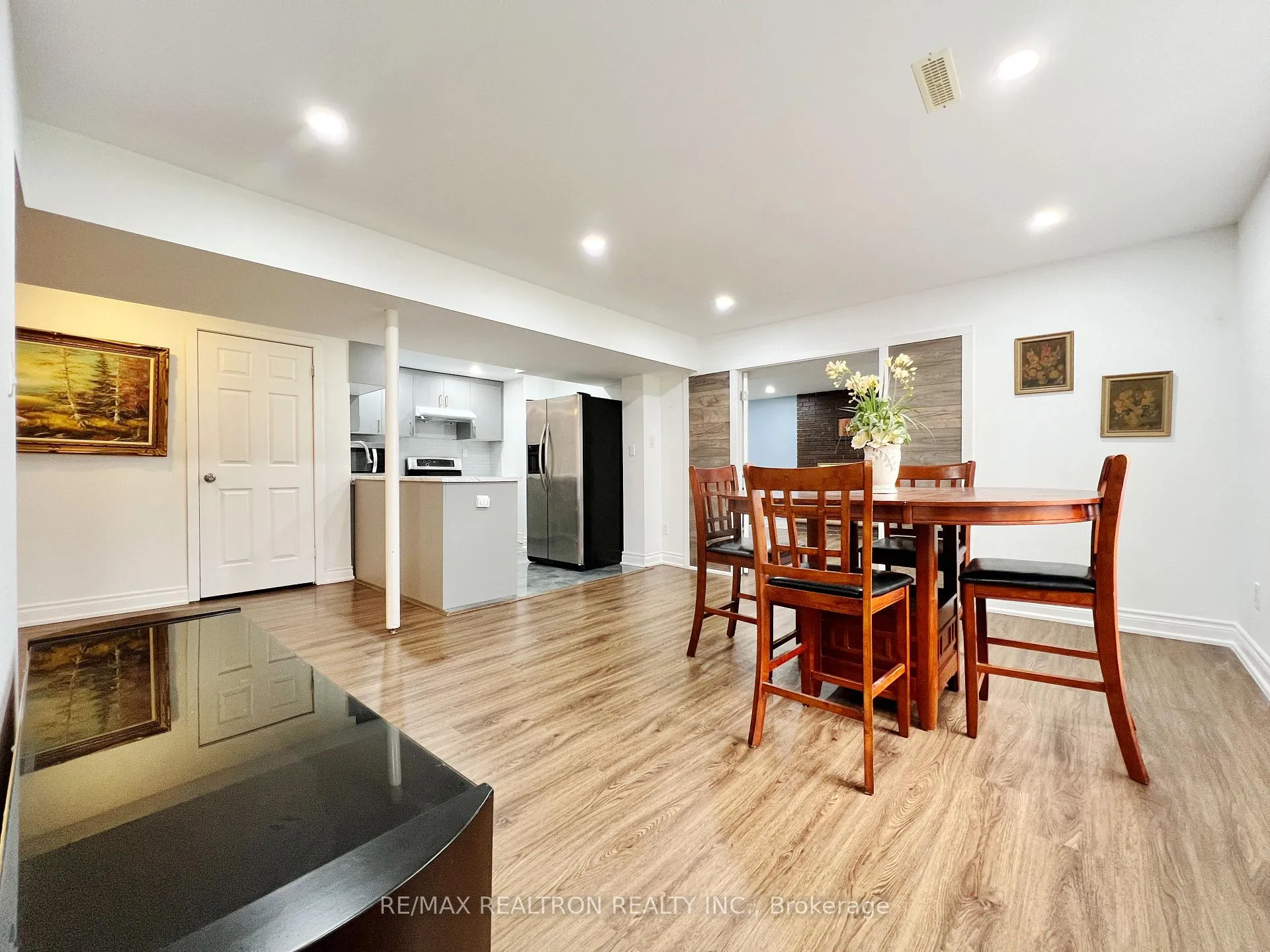 Photo 24 of Unit BSMT, 14 Canadiana Drive, Markham, Bayview Glen — HOMEH