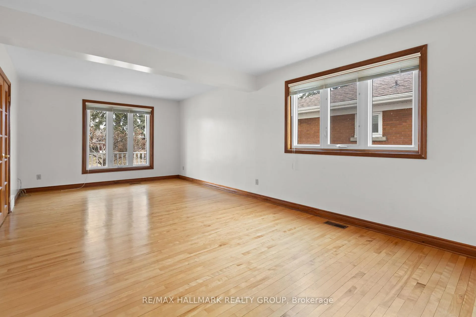 Photo 7 of 1310 Ferguson Street, Ottawa, Bel Air Heights — HOMEH