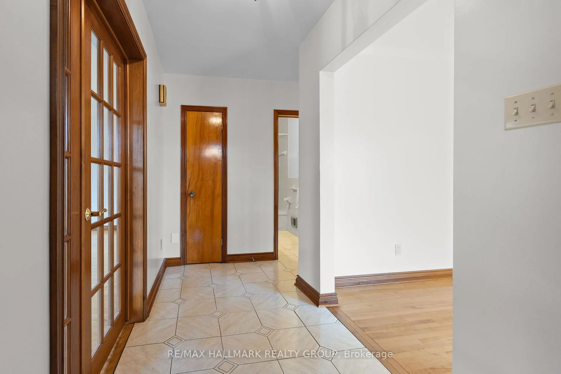 Photo 10 of 1310 Ferguson Street, Ottawa, Bel Air Heights — HOMEH