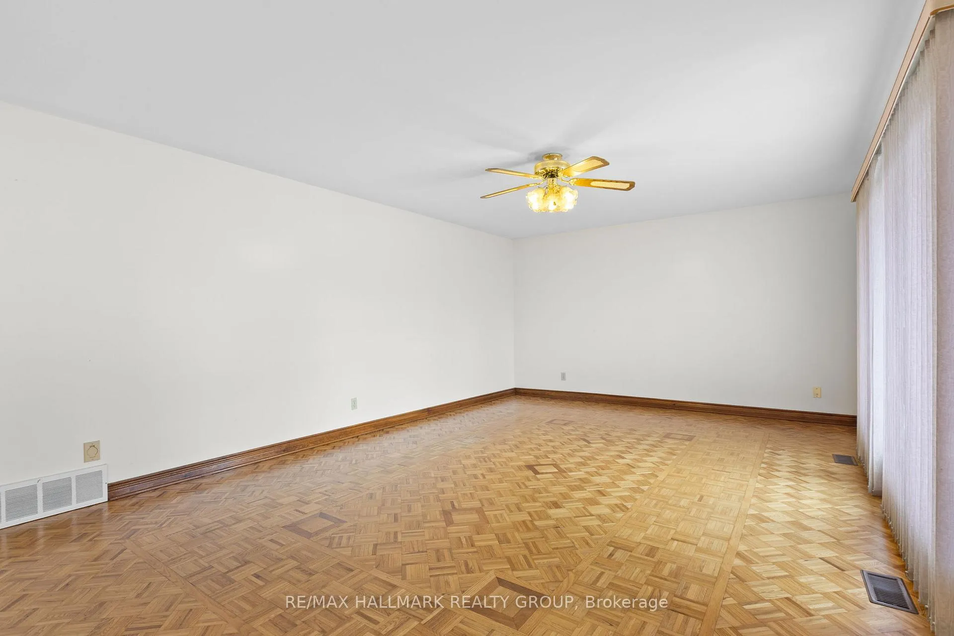 Photo 18 of 1310 Ferguson Street, Ottawa, Bel Air Heights — HOMEH