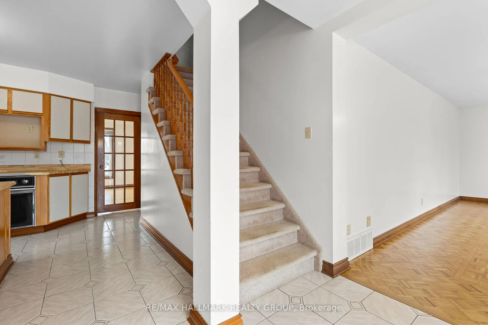 Photo 19 of 1310 Ferguson Street, Ottawa, Bel Air Heights — HOMEH