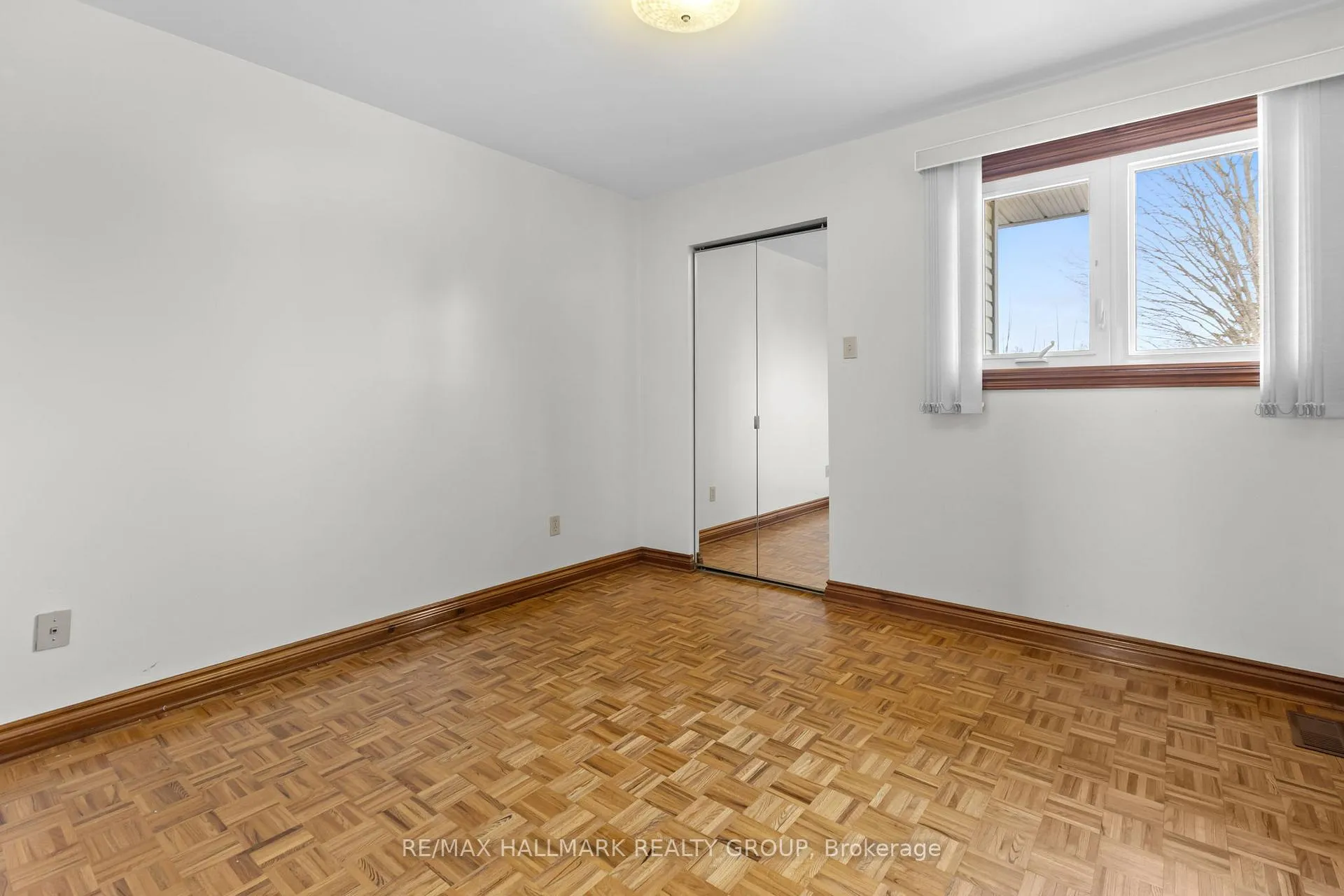 Photo 35 of 1310 Ferguson Street, Ottawa, Bel Air Heights — HOMEH