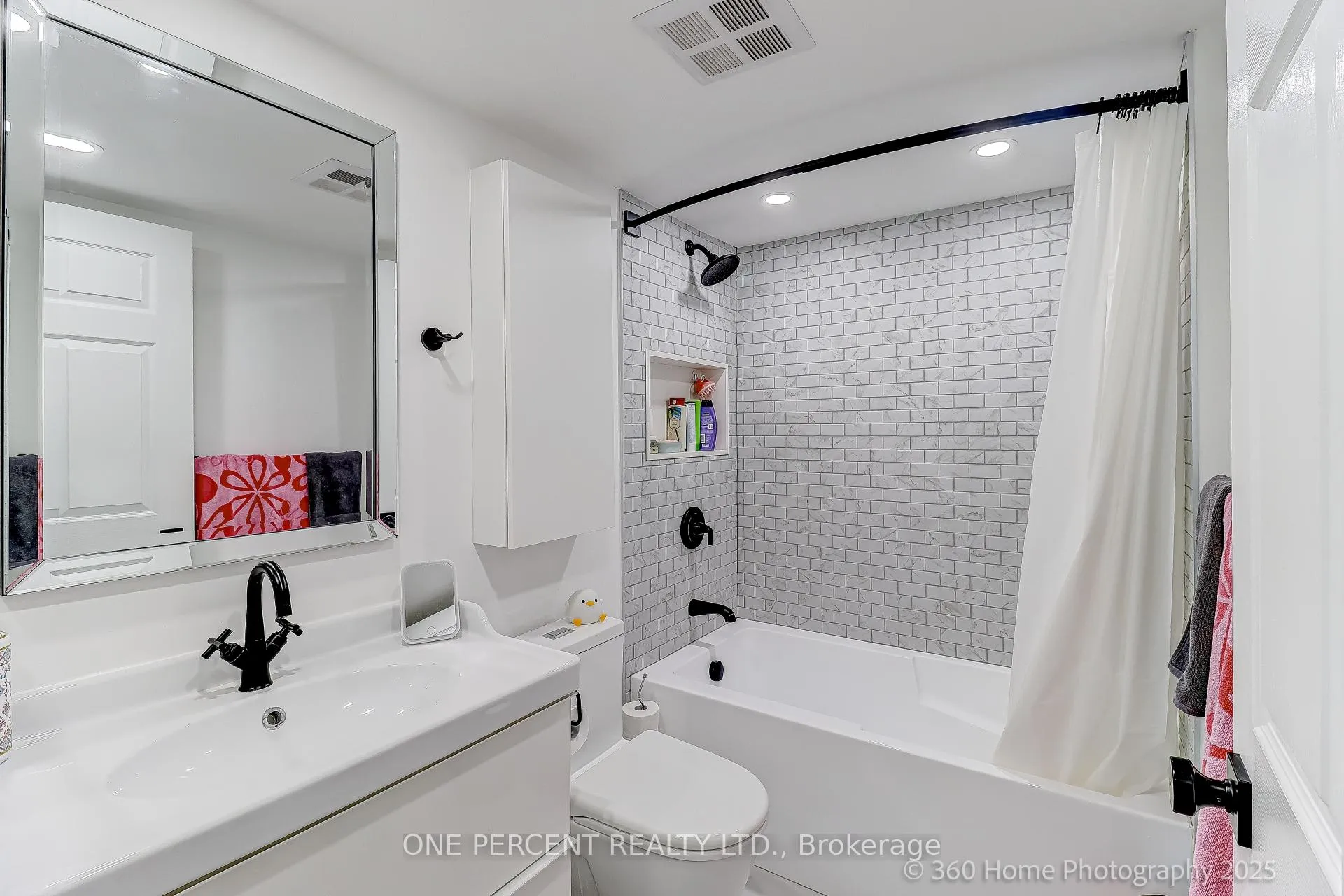 Photo 19 of Unit 803, 8 Covington Road, Toronto, Englemount-Lawrence — HOMEH