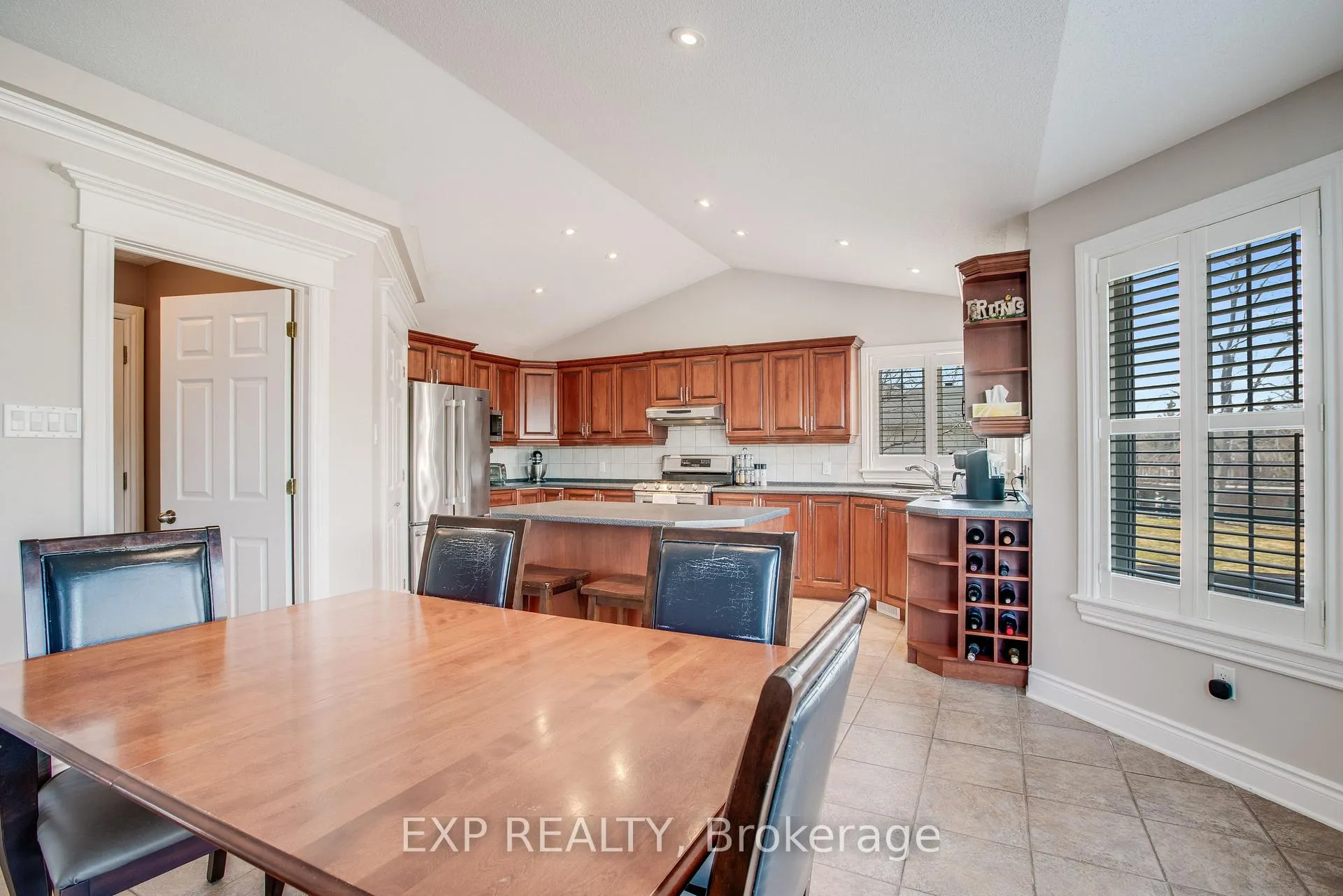 Photo 19 of 6645 Tommary Drive, Ottawa, Greely — HOMEH