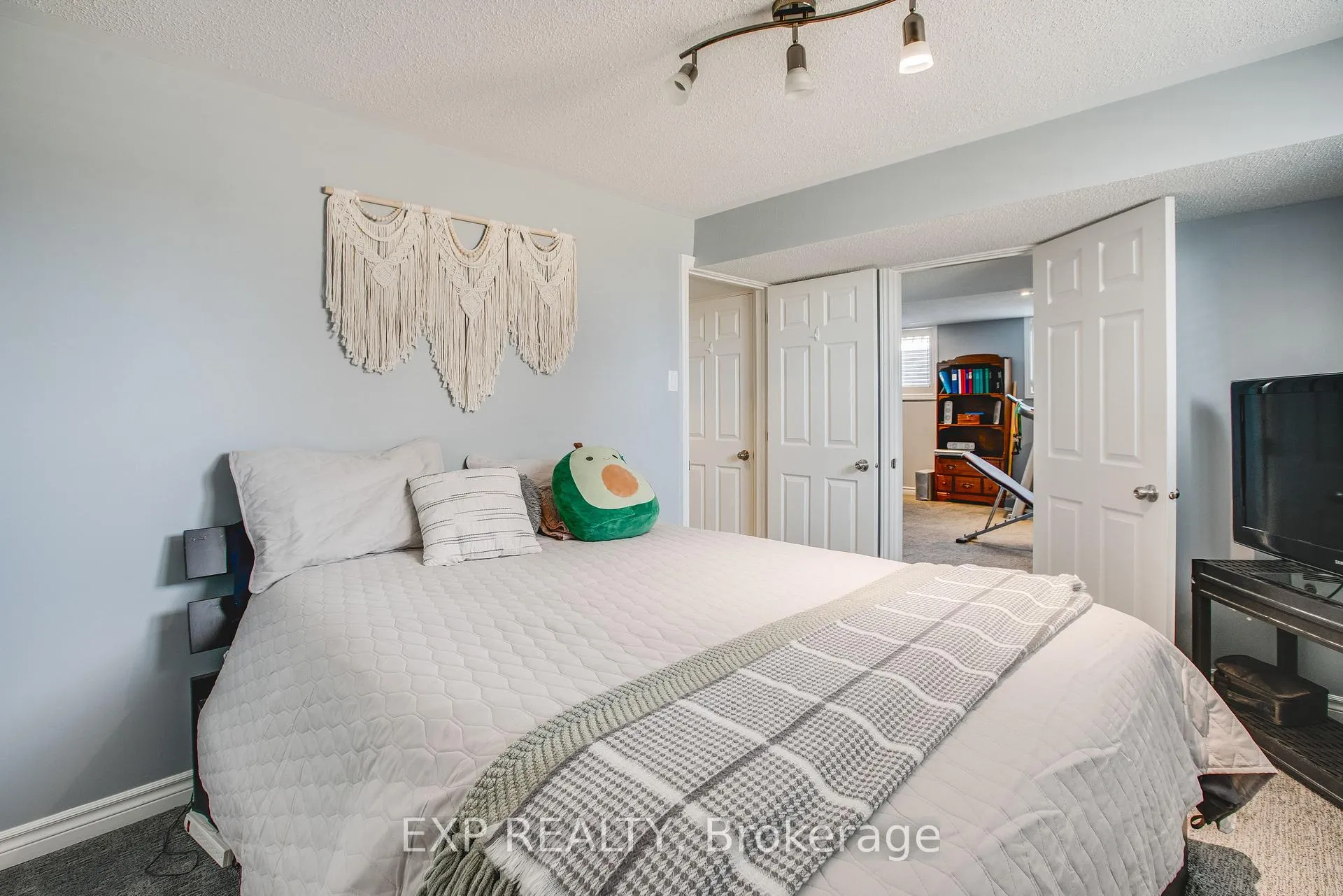 Photo 31 of 6645 Tommary Drive, Ottawa, Greely — HOMEH