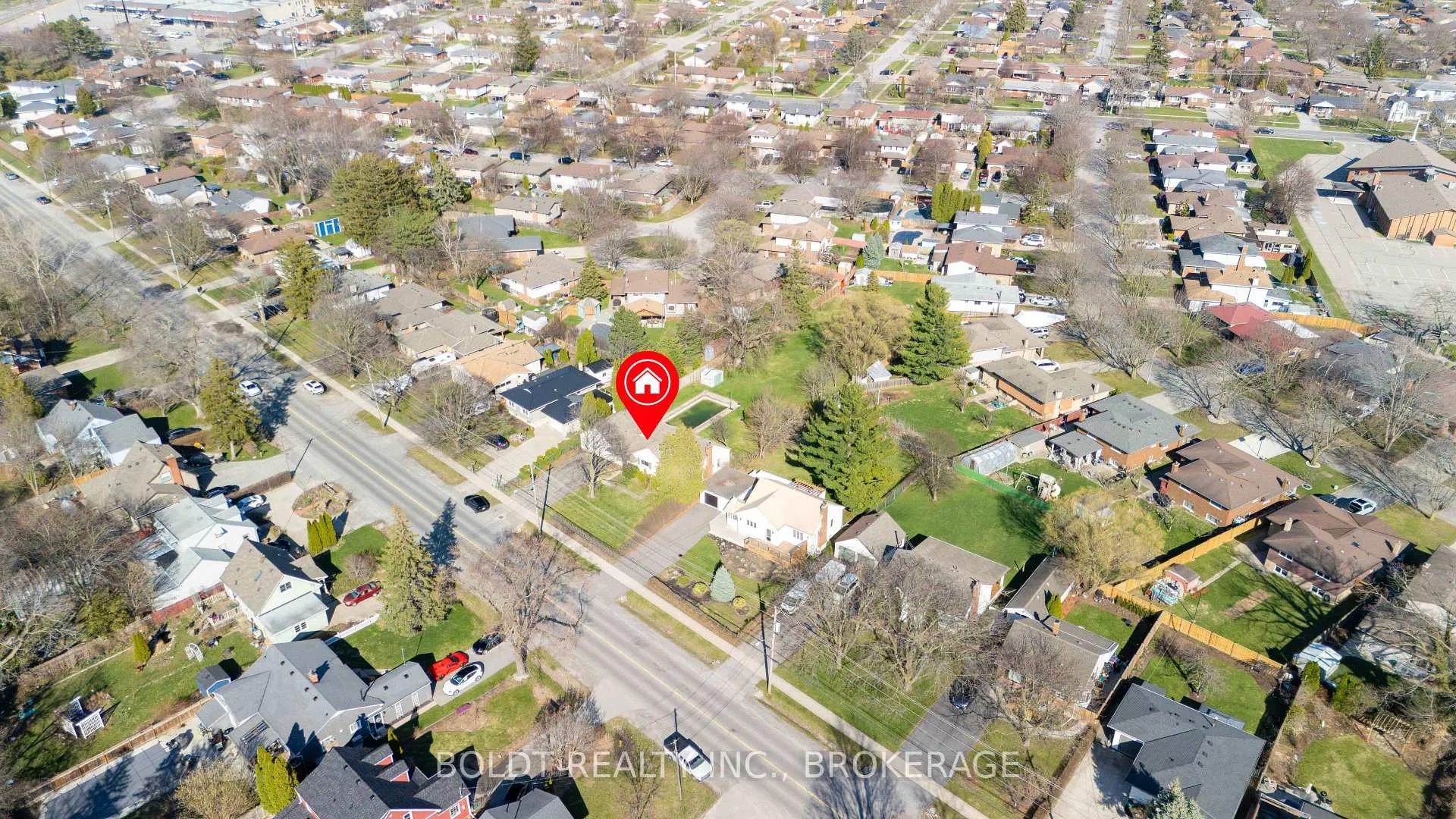Photo 11 of 542 Niagara Street, St. Catharines, Vine/Linwell — HOMEH