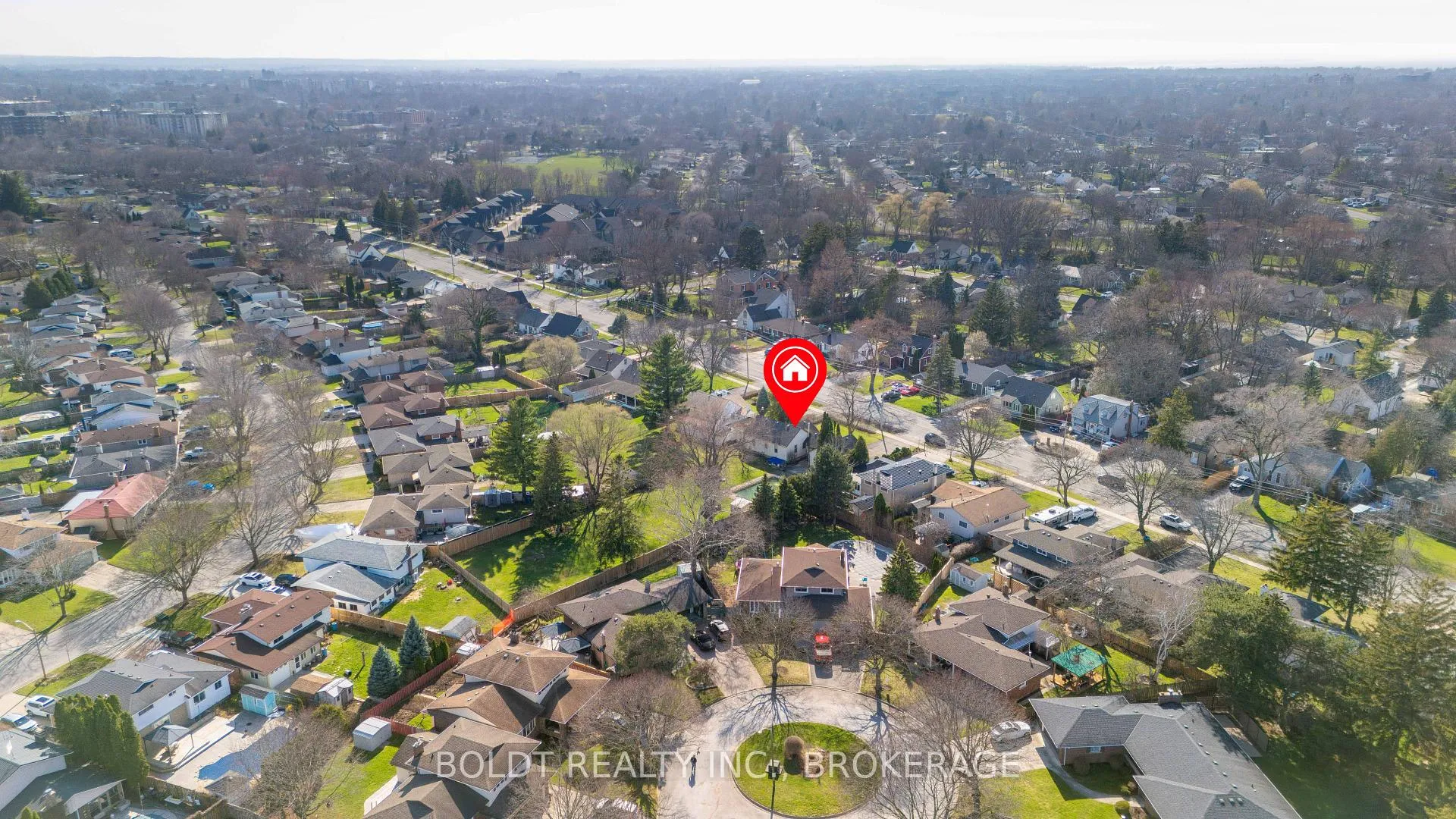 Photo 15 of 542 Niagara Street, St. Catharines, Vine/Linwell — HOMEH