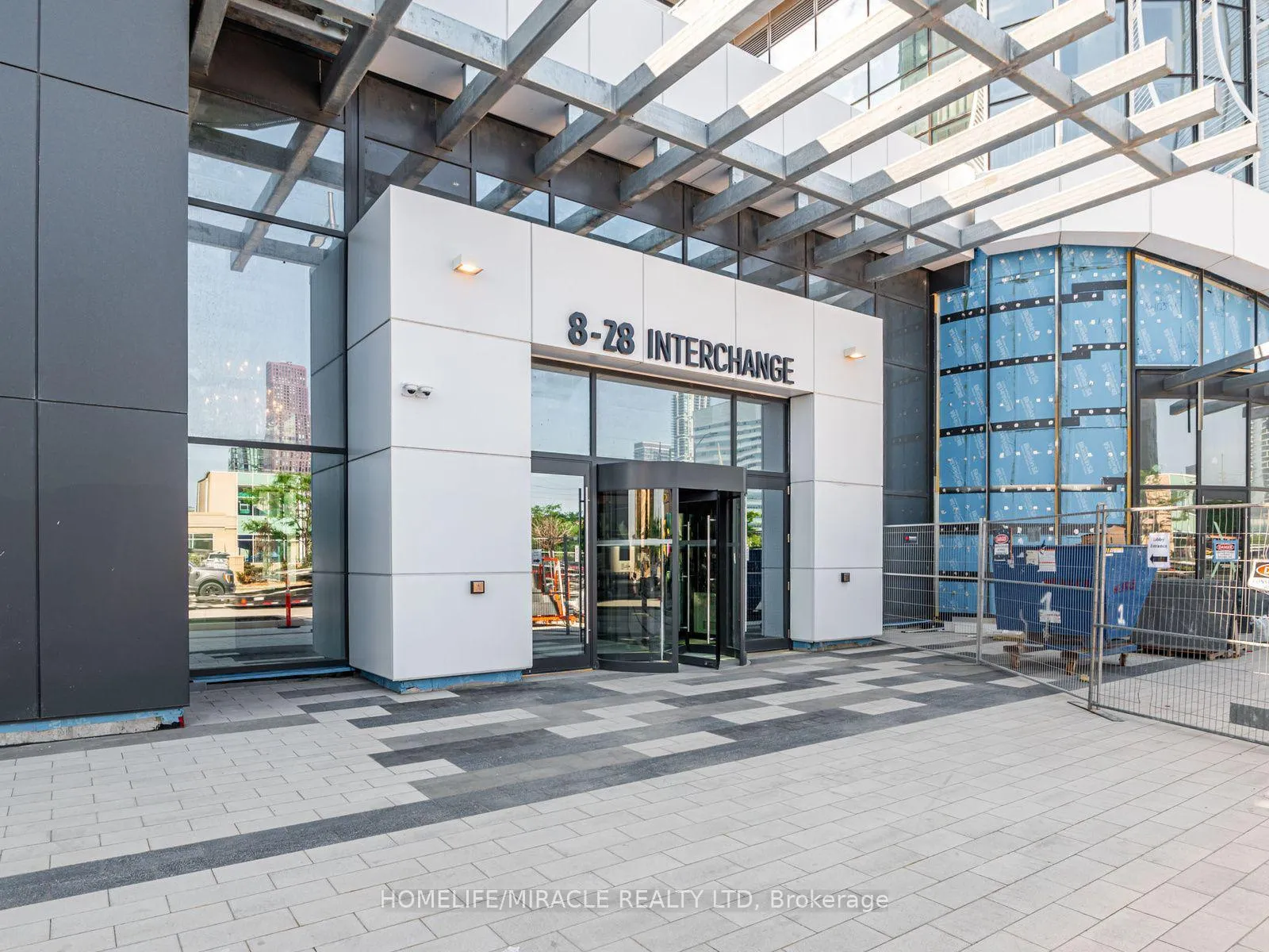 Photo 2 of Unit 2009, 28 Interchange Way, Vaughan, Vaughan Corporate Centre — HOMEH
