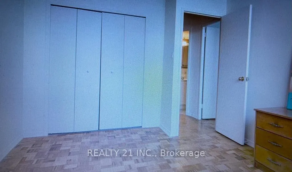 Photo 5 of Unit 1002, 35 Towering Height Boulevard, St. Catharines, Glendale/Glenridge — HOMEH