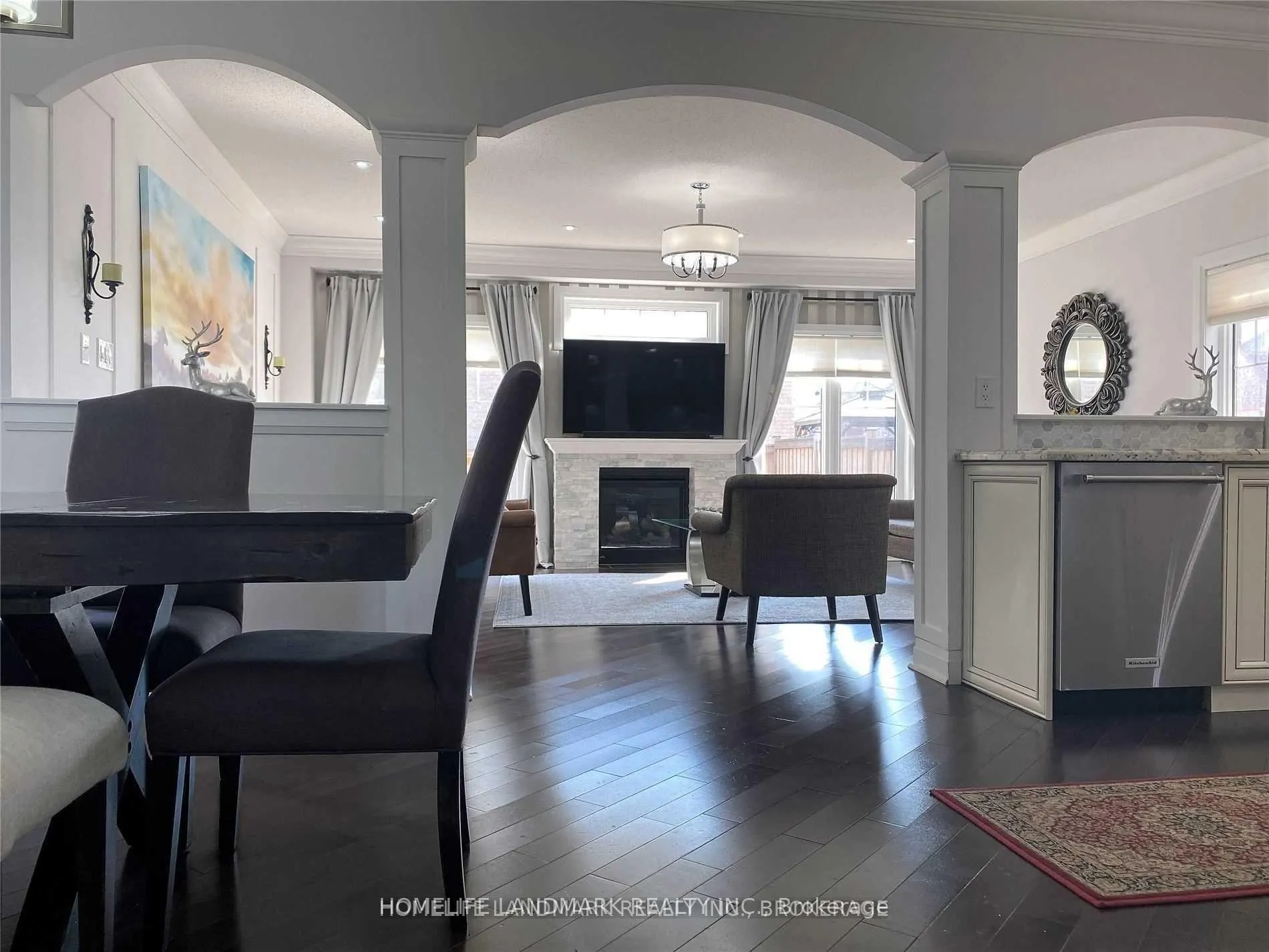 Photo 5 of 65 Sharplin Drive, Ajax, South East — HOMEH