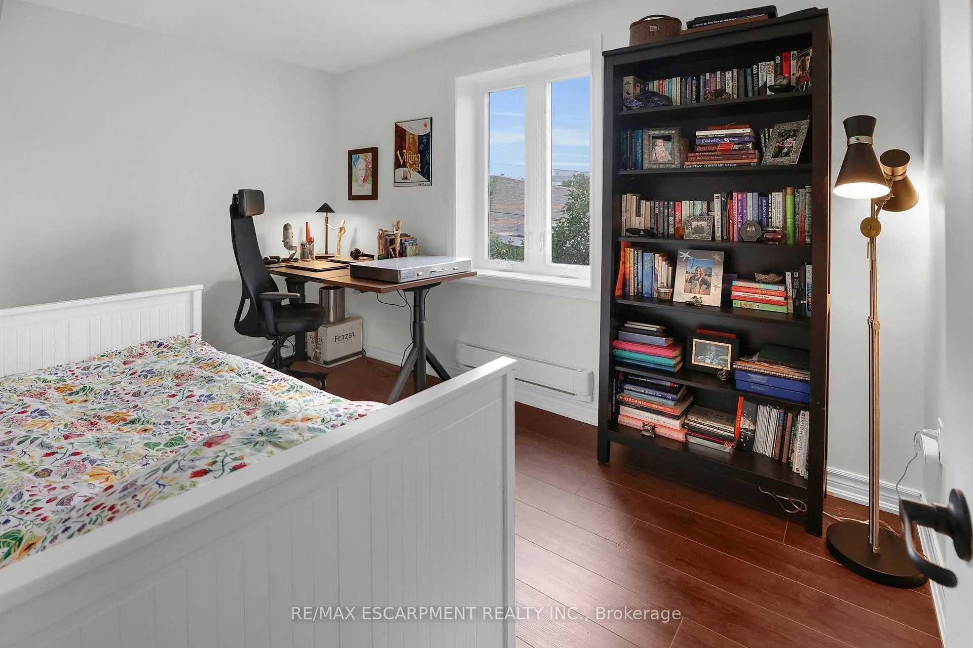 Photo 23 of Unit 37, 1347 Lakeshore Road, Burlington, Brant — HOMEH