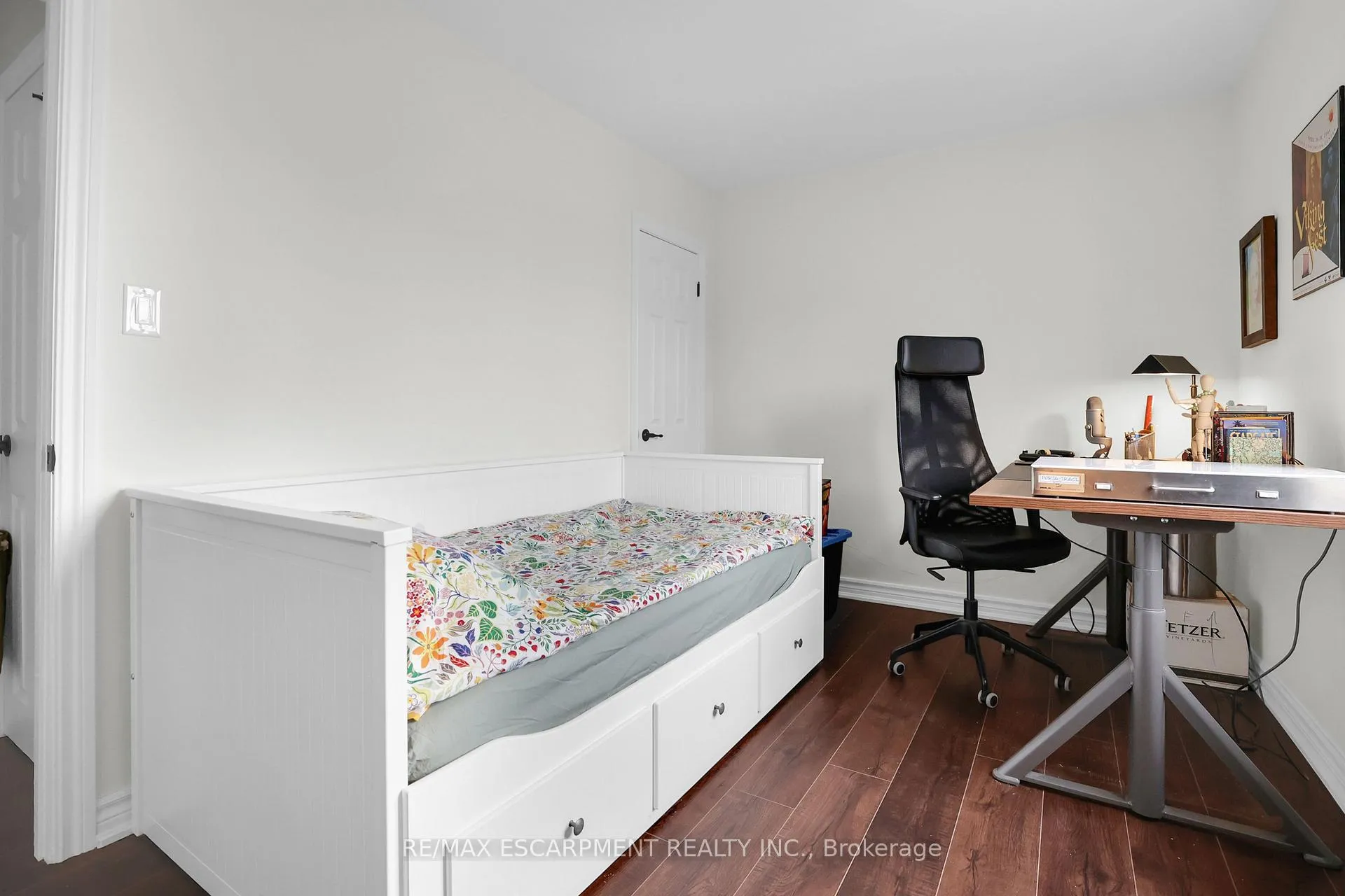 Photo 24 of Unit 37, 1347 Lakeshore Road, Burlington, Brant — HOMEH