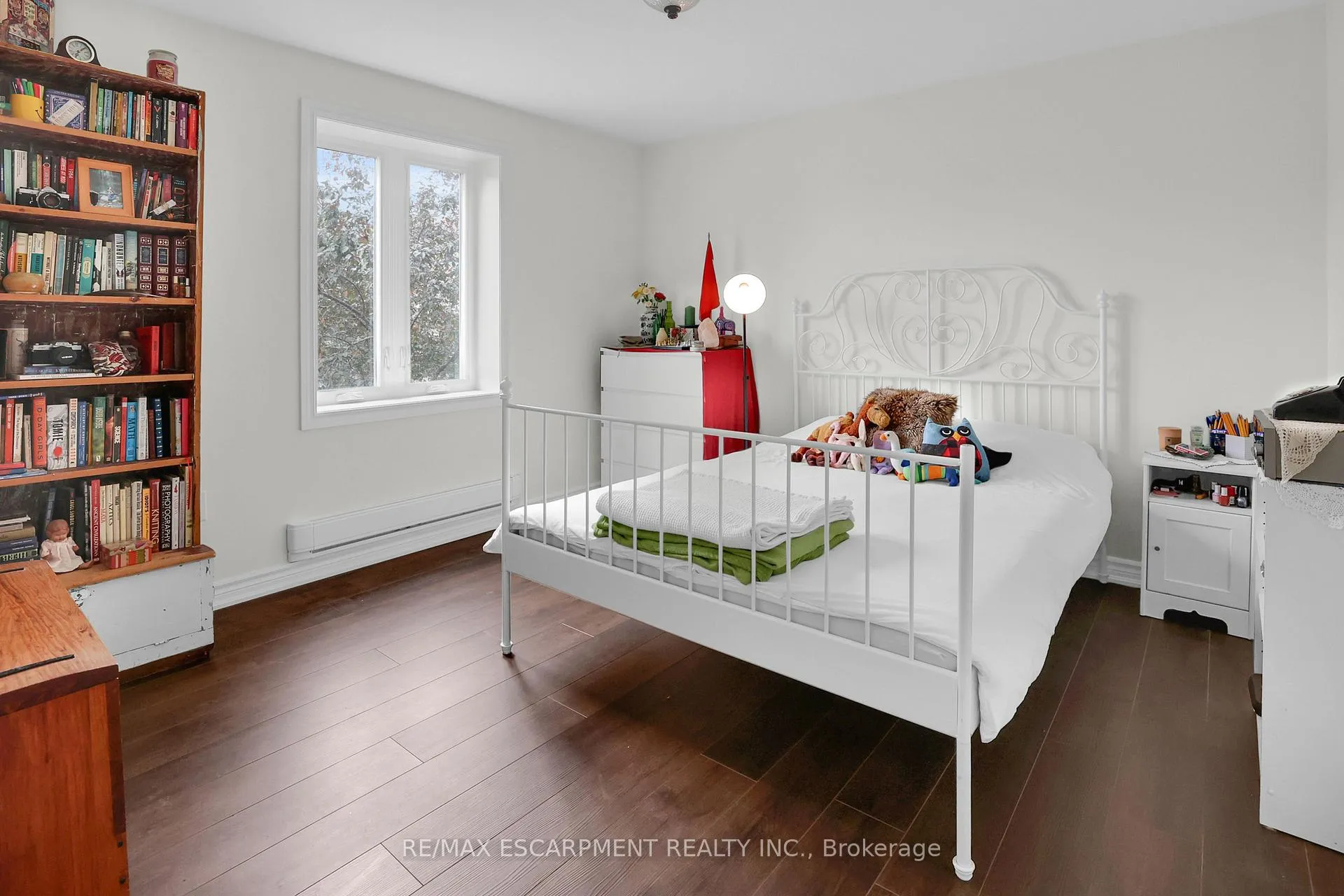 Photo 25 of Unit 37, 1347 Lakeshore Road, Burlington, Brant — HOMEH