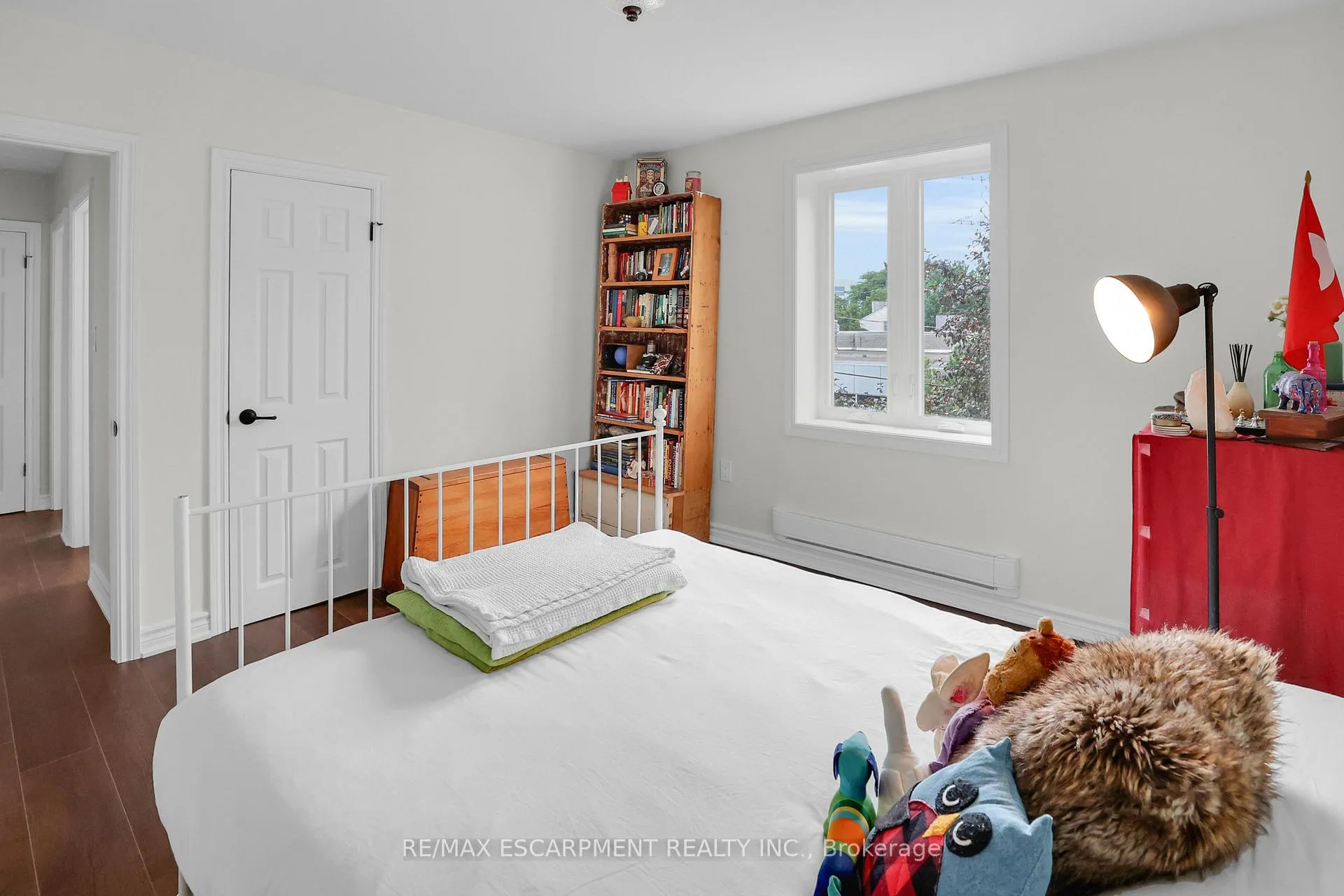 Photo 26 of Unit 37, 1347 Lakeshore Road, Burlington, Brant — HOMEH