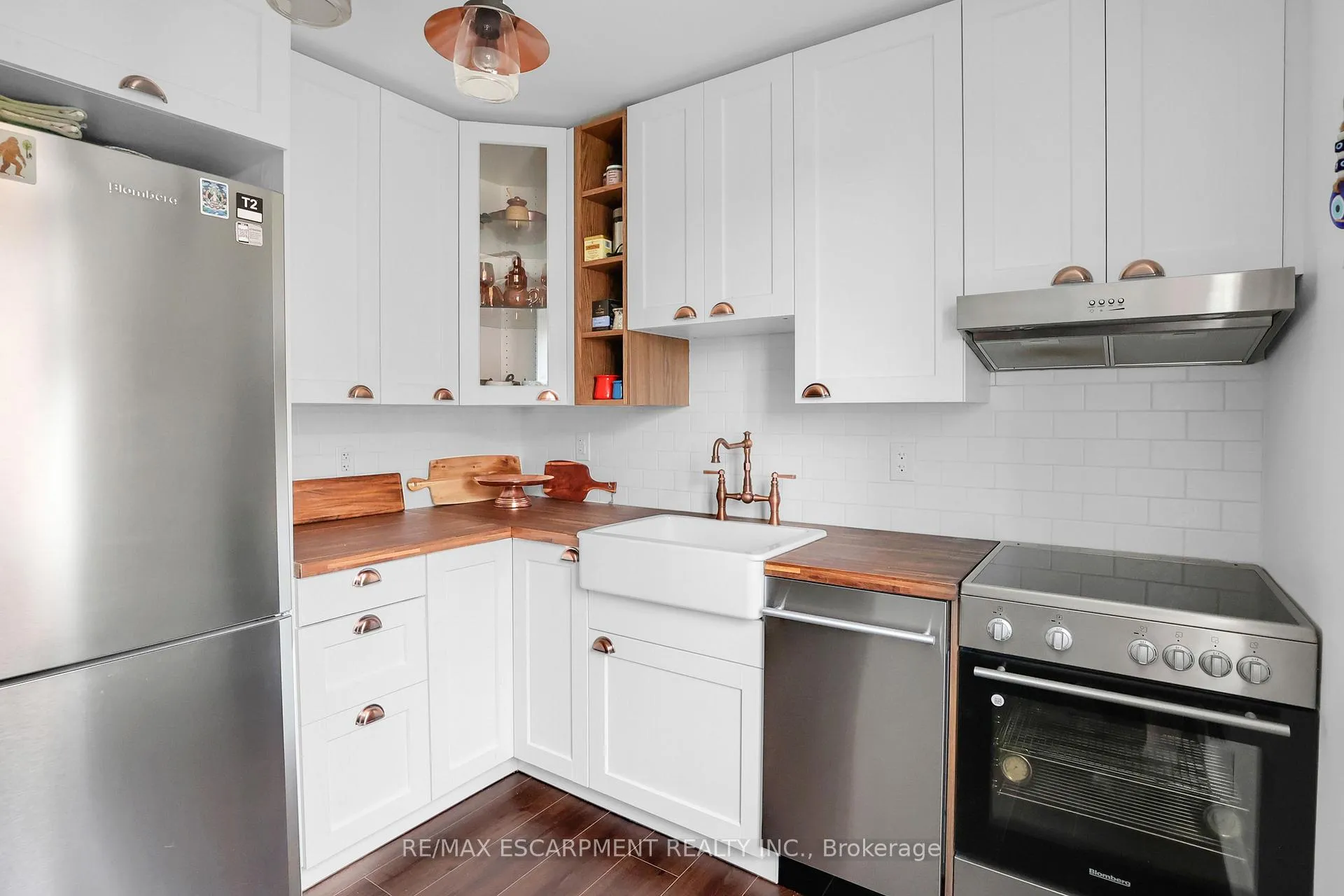 Photo 31 of Unit 37, 1347 Lakeshore Road, Burlington, Brant — HOMEH