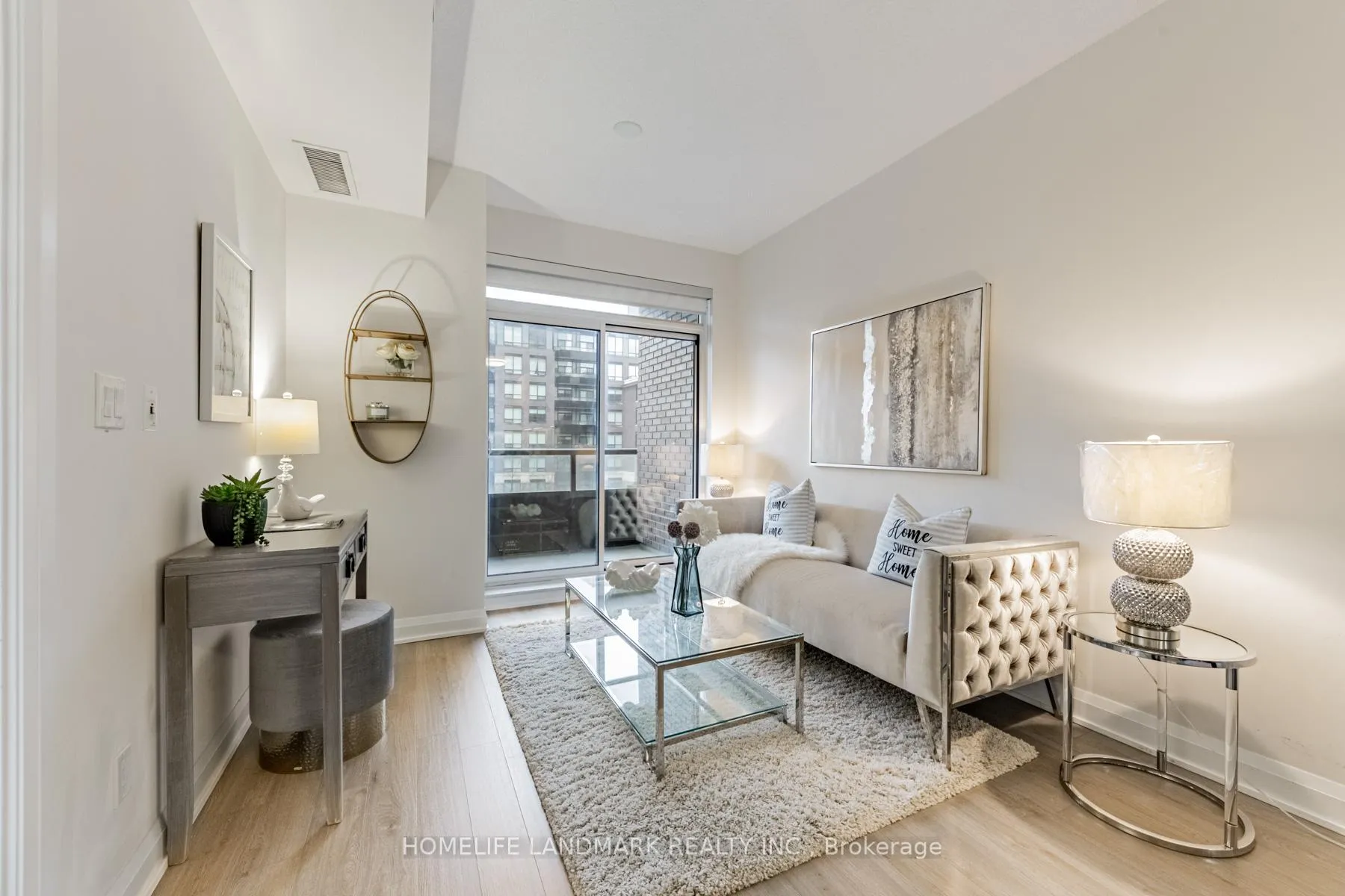 Photo 6 of Unit 532, 15 Water Walk Drive, Markham, Unionville — HOMEH