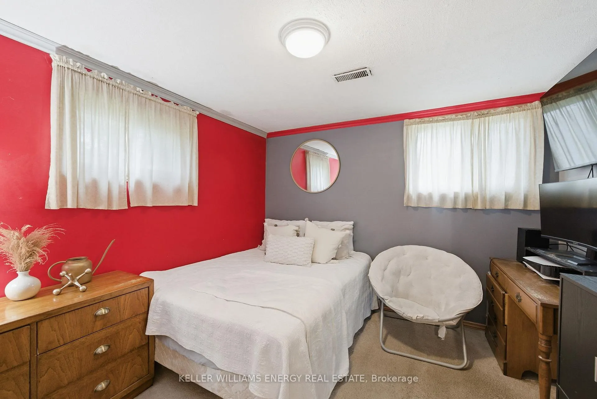 Photo 26 of 15 Westmore Street, Clarington, Courtice — HOMEH