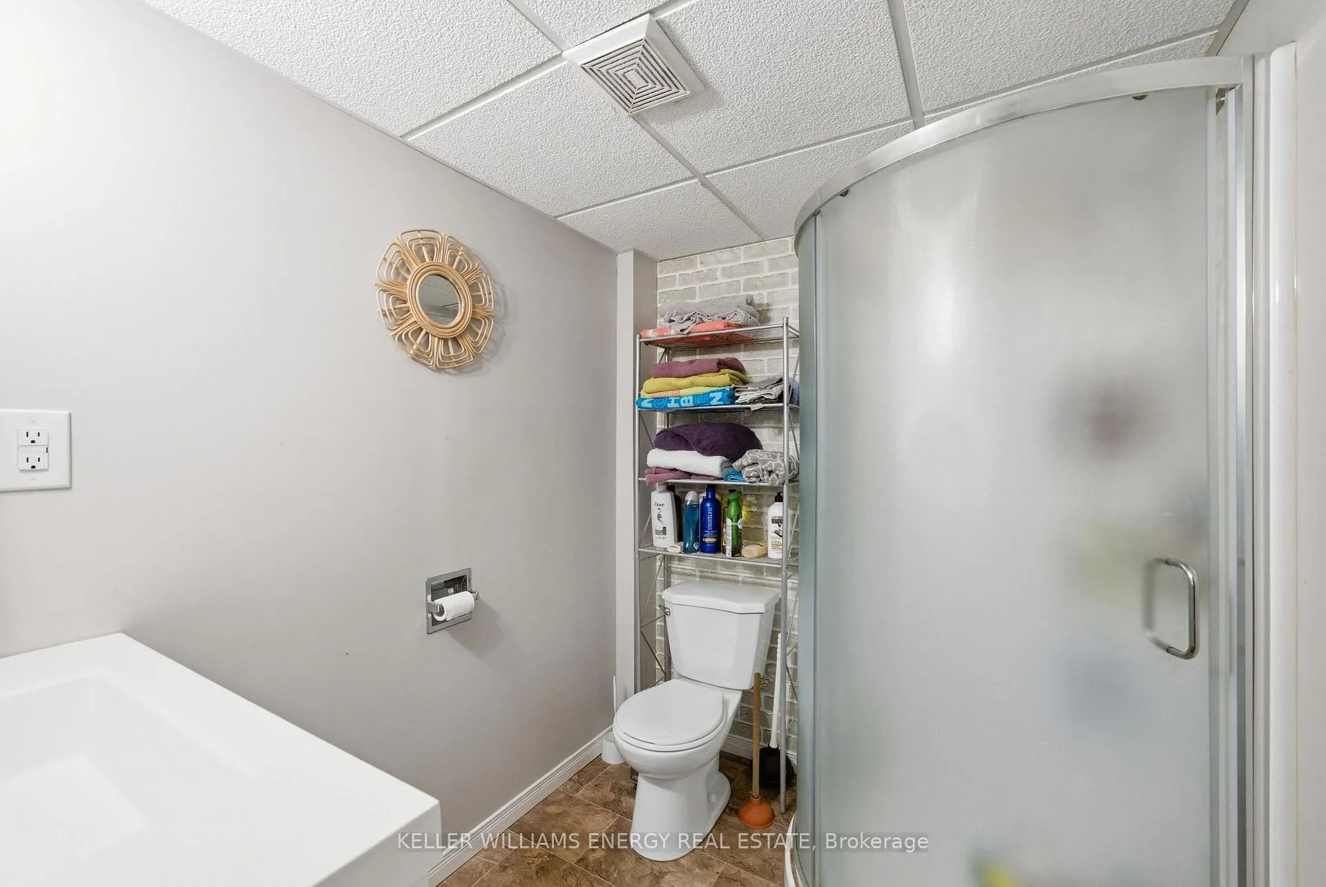 Photo 29 of 15 Westmore Street, Clarington, Courtice — HOMEH