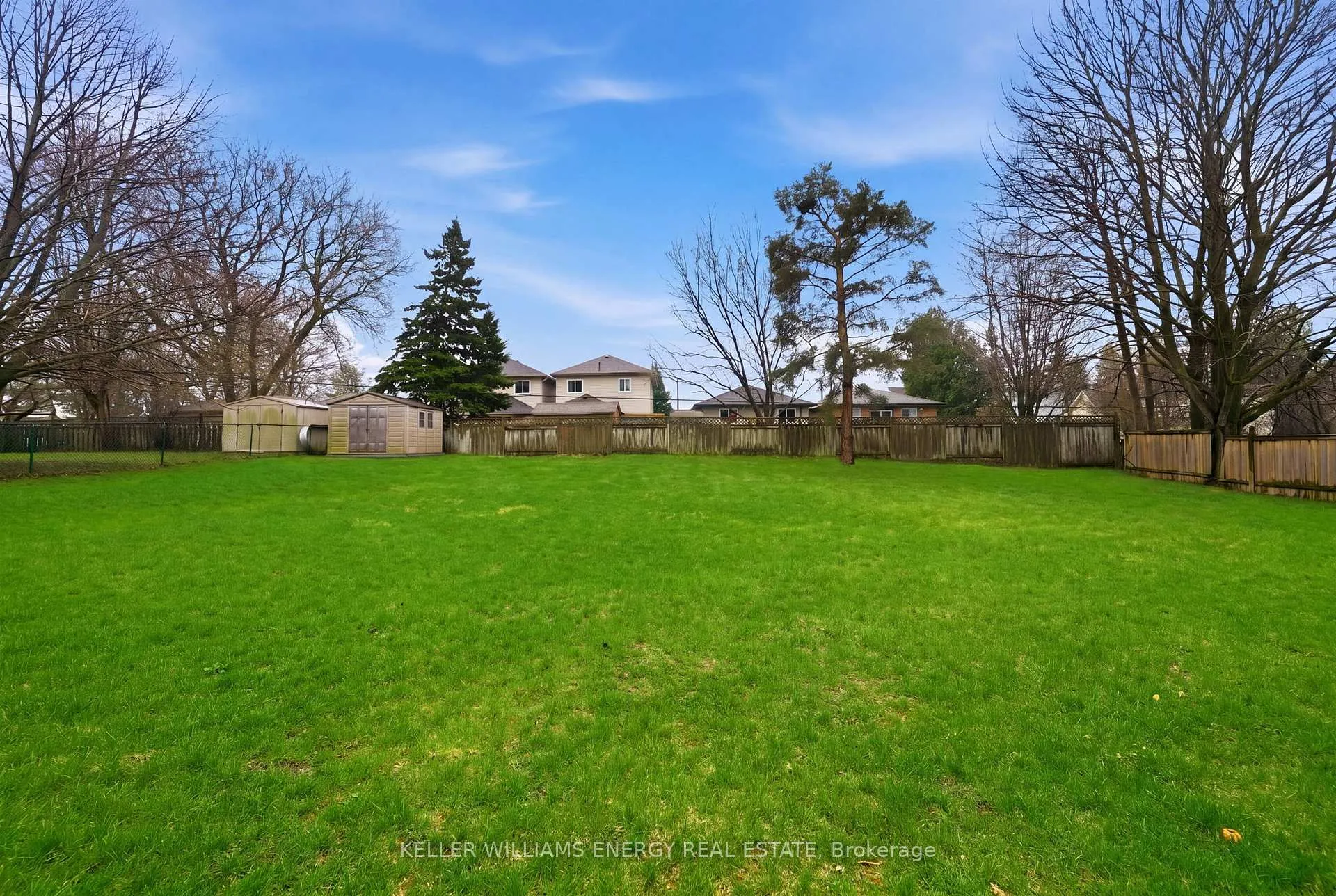 Photo 35 of 15 Westmore Street, Clarington, Courtice — HOMEH