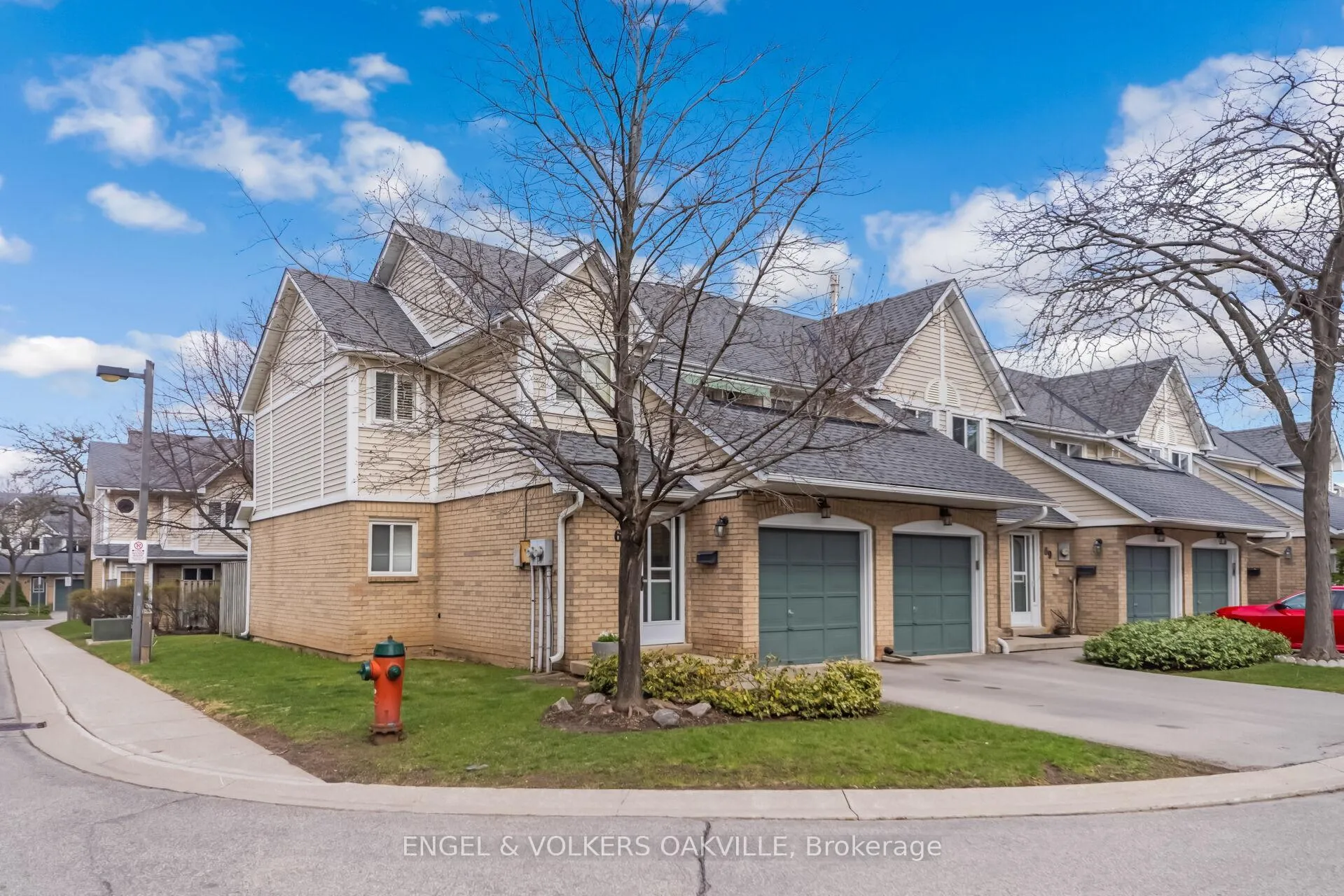 Photo 2 of Unit 68, 2530 Northampton Boulevard, Burlington, Headon — HOMEH