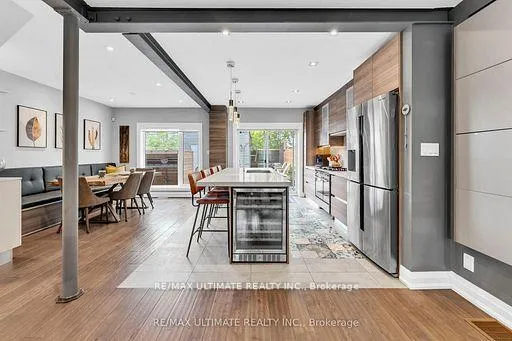Photo 9 of 10 Oakdene Crescent, Toronto, Danforth — HOMEH