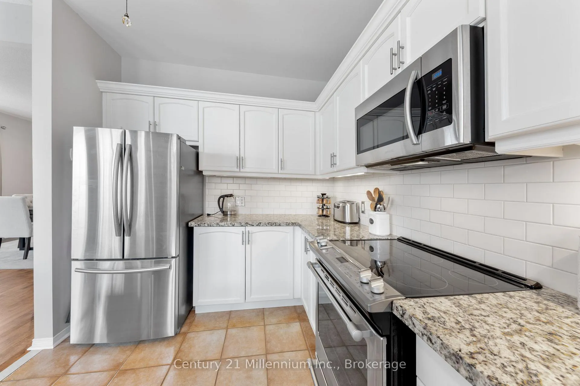 Photo 8 of Unit 11, 16 Cranberry Quay, Collingwood — HOMEH