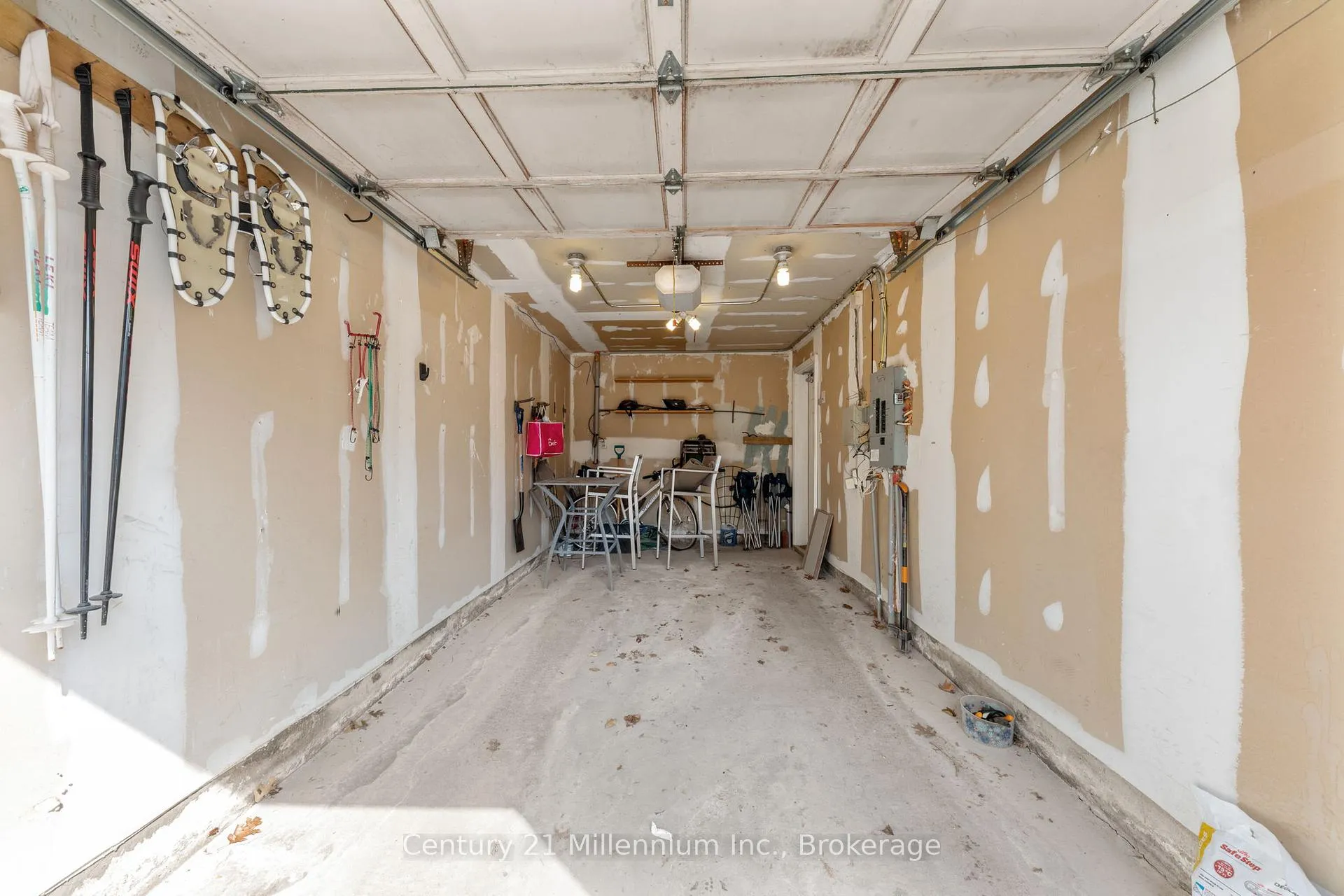 Photo 24 of Unit 11, 16 Cranberry Quay, Collingwood — HOMEH