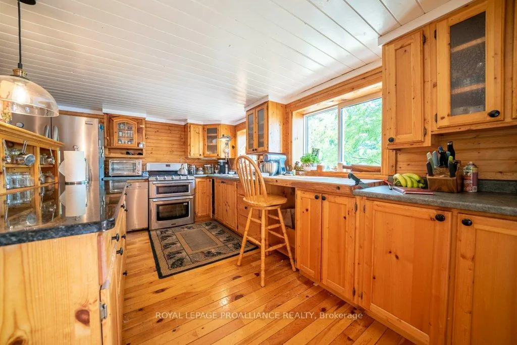 Photo 16 of 2475 Alfs Bay Lane, Frontenac, Frontenac Centre — HOMEH