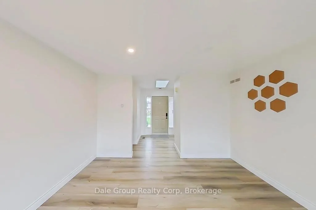 Photo 14 of 256 Rivers Boulevard E, South Huron, Exeter — HOMEH