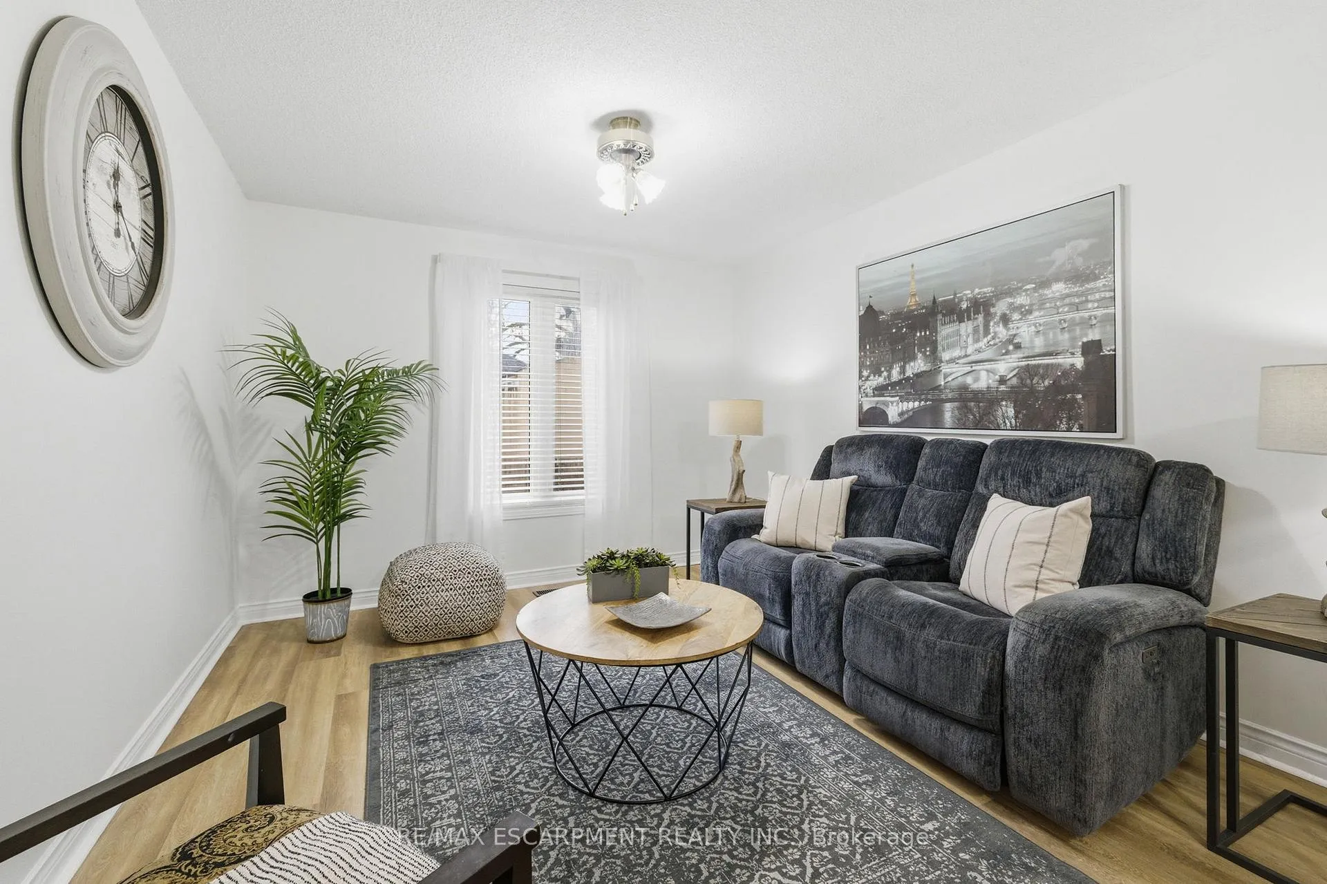 Photo 9 of 138 Glenholme Avenue, Hamilton, Glenview — HOMEH