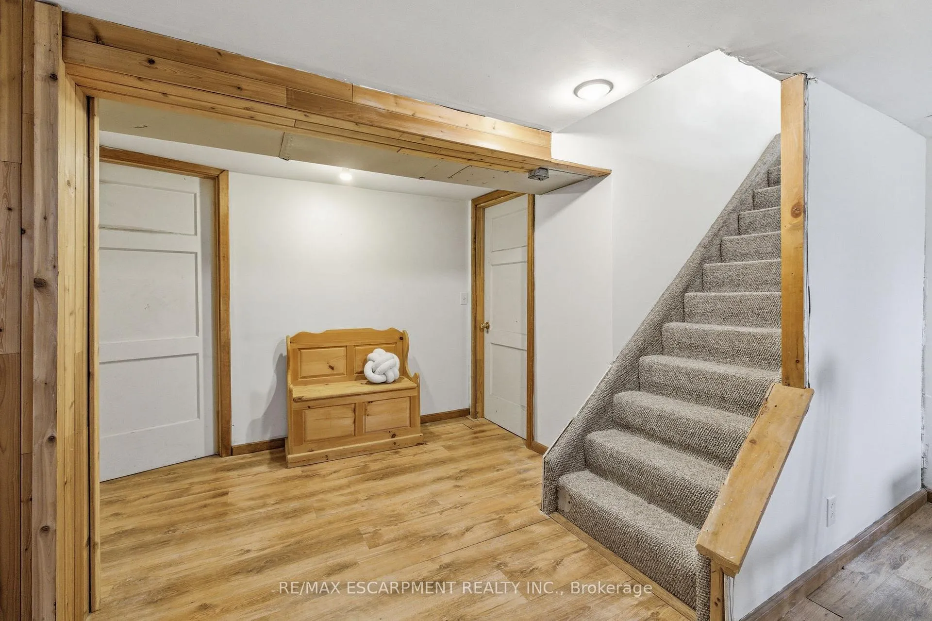 Photo 21 of 138 Glenholme Avenue, Hamilton, Glenview — HOMEH