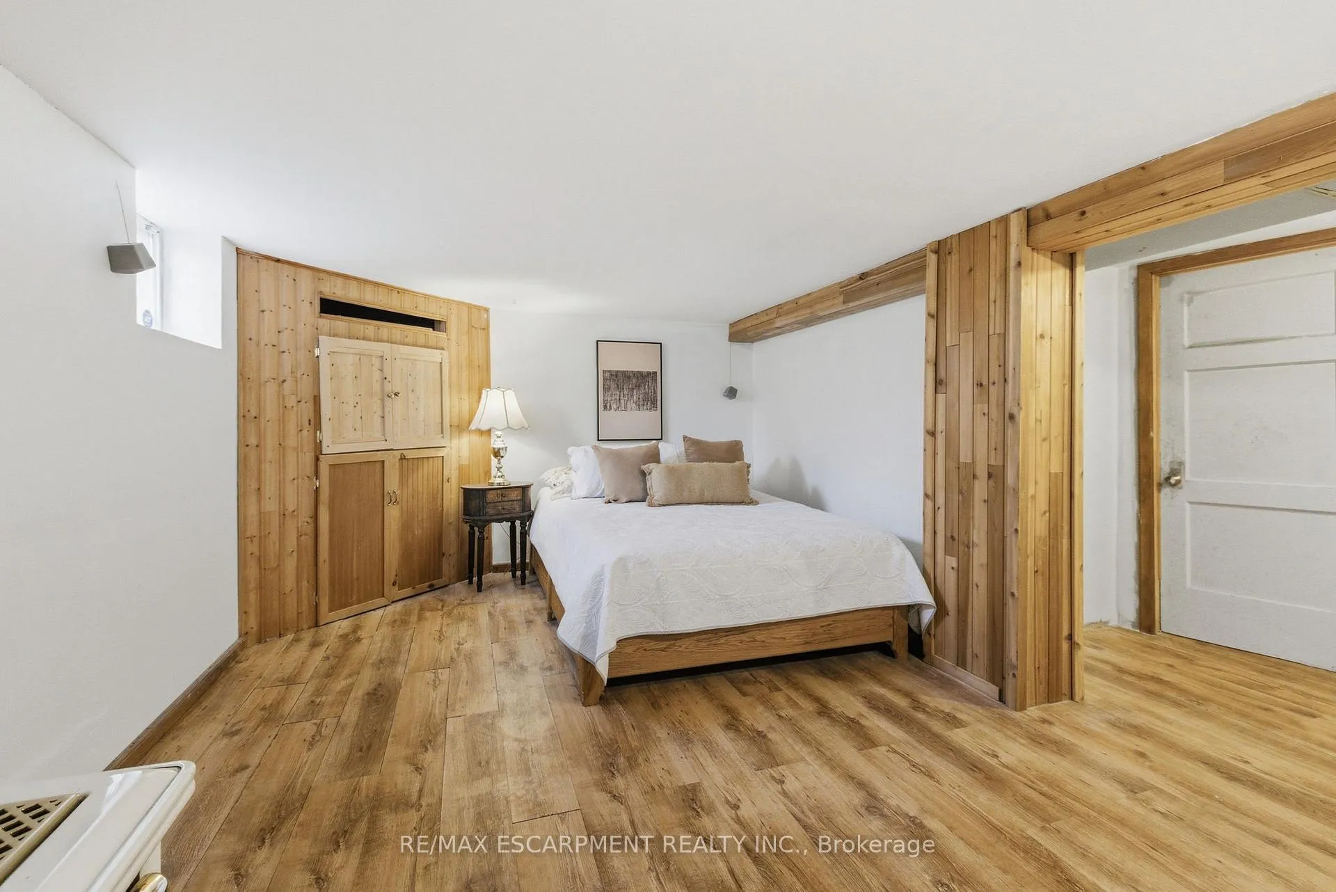 Photo 22 of 138 Glenholme Avenue, Hamilton, Glenview — HOMEH