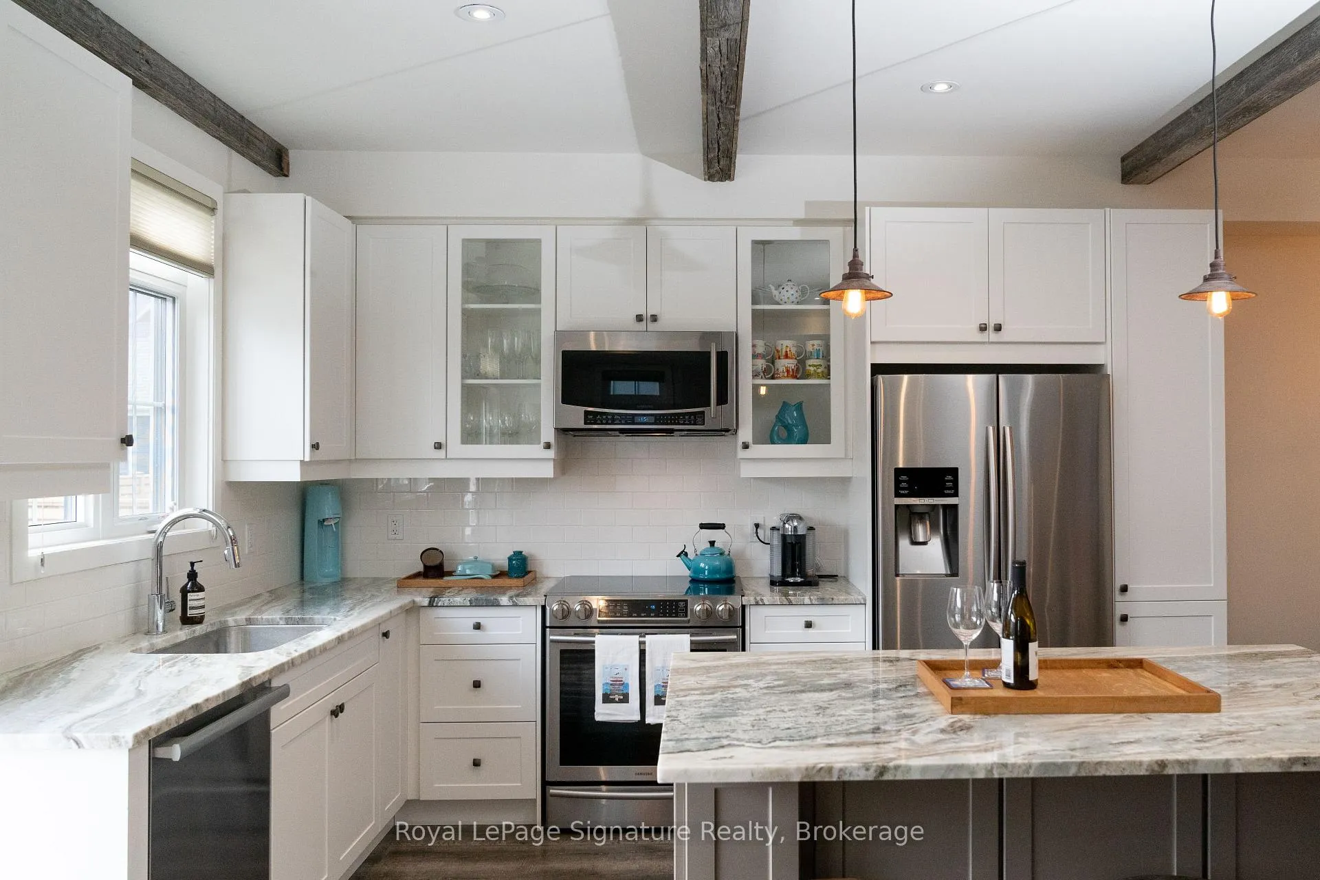 Photo 6 of 345 Yellow Birch Crescent, Blue Mountains — HOMEH