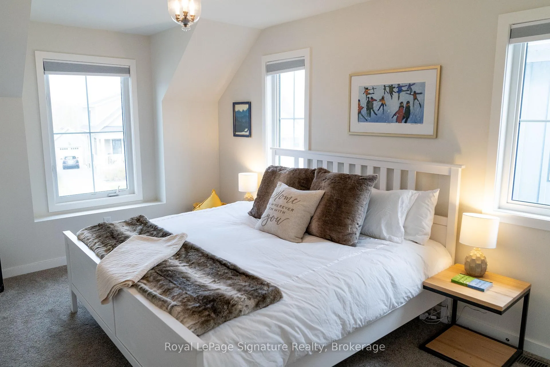 Photo 11 of 345 Yellow Birch Crescent, Blue Mountains — HOMEH
