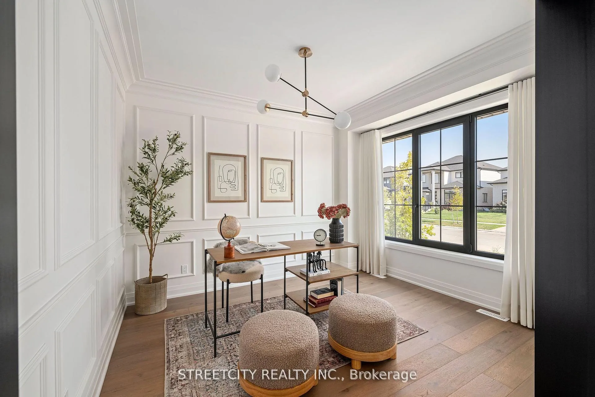 Photo 4 of 6354 Old Garrison Boulevard, London, South V — HOMEH